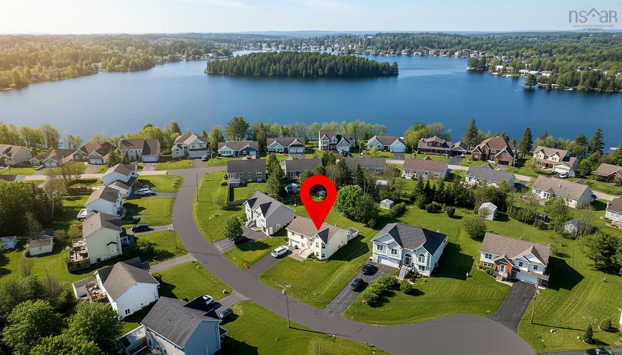 $584,700.00: 32 Falcon Crest Court, Middle Sackville