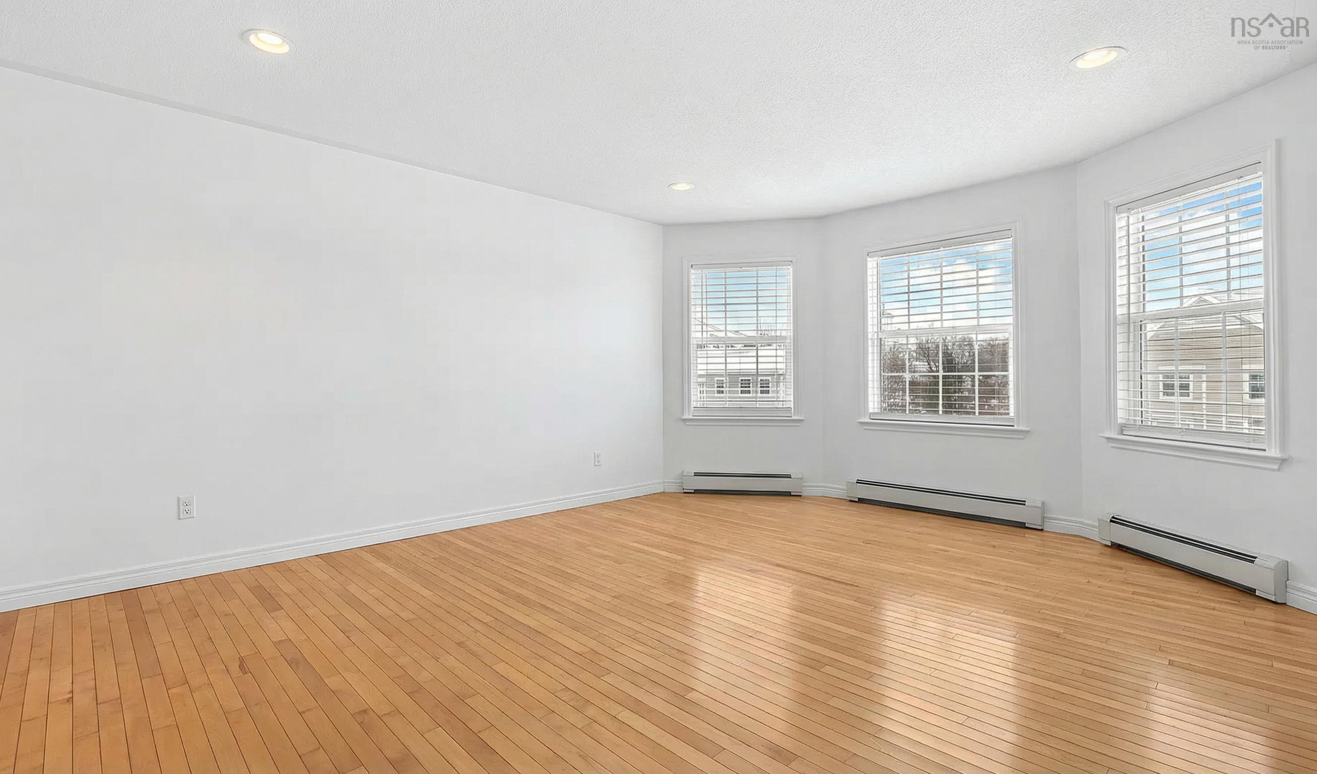 32 Falcon Crest Court, Middle Sackville, NS (MLS 202603516)