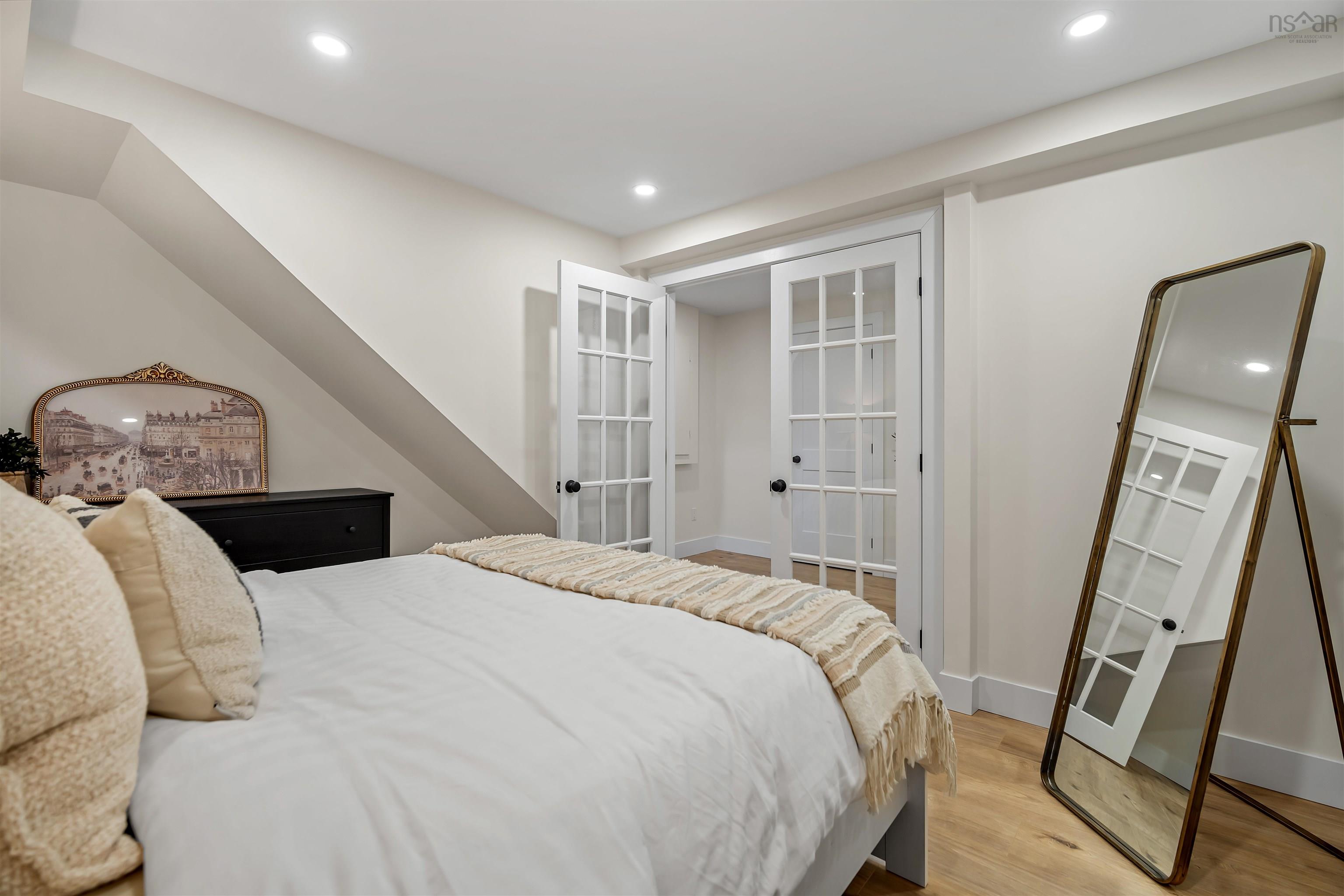 $549,900.00: 187 Rankin Drive, Lower Sackville