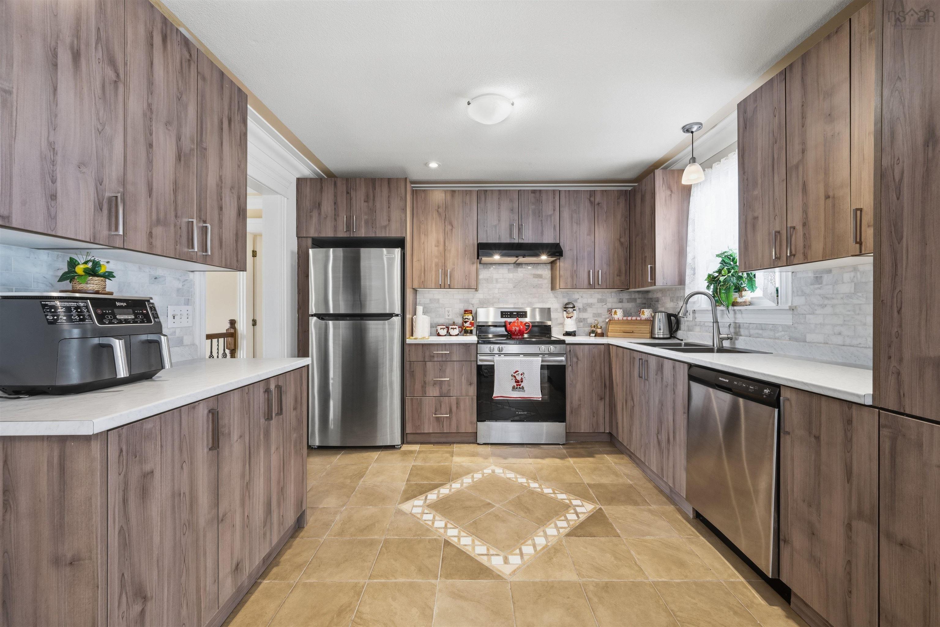 15 Feller Court, Middle Sackville, NS (MLS 202603530)