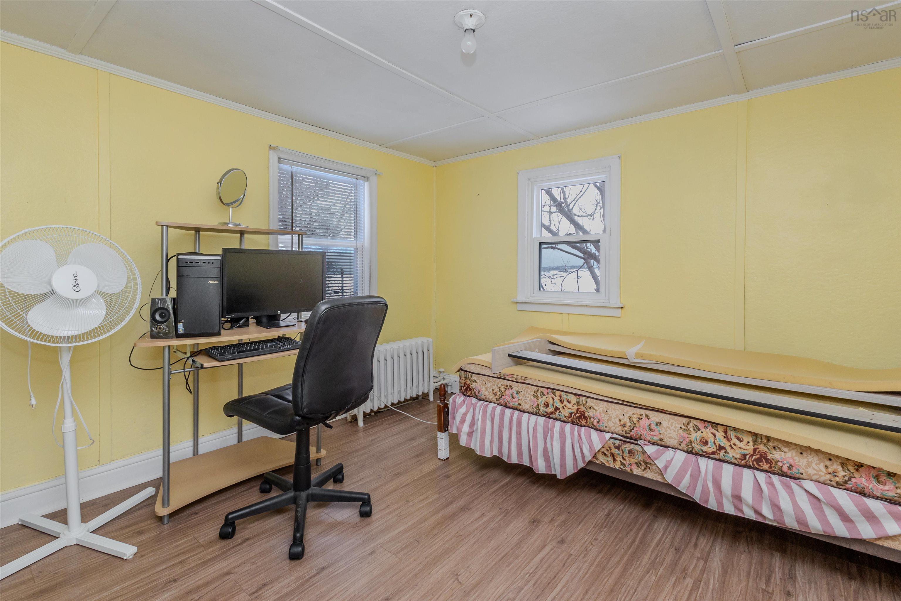 $179,000.00: 17 Fulton Avenue, Westmount