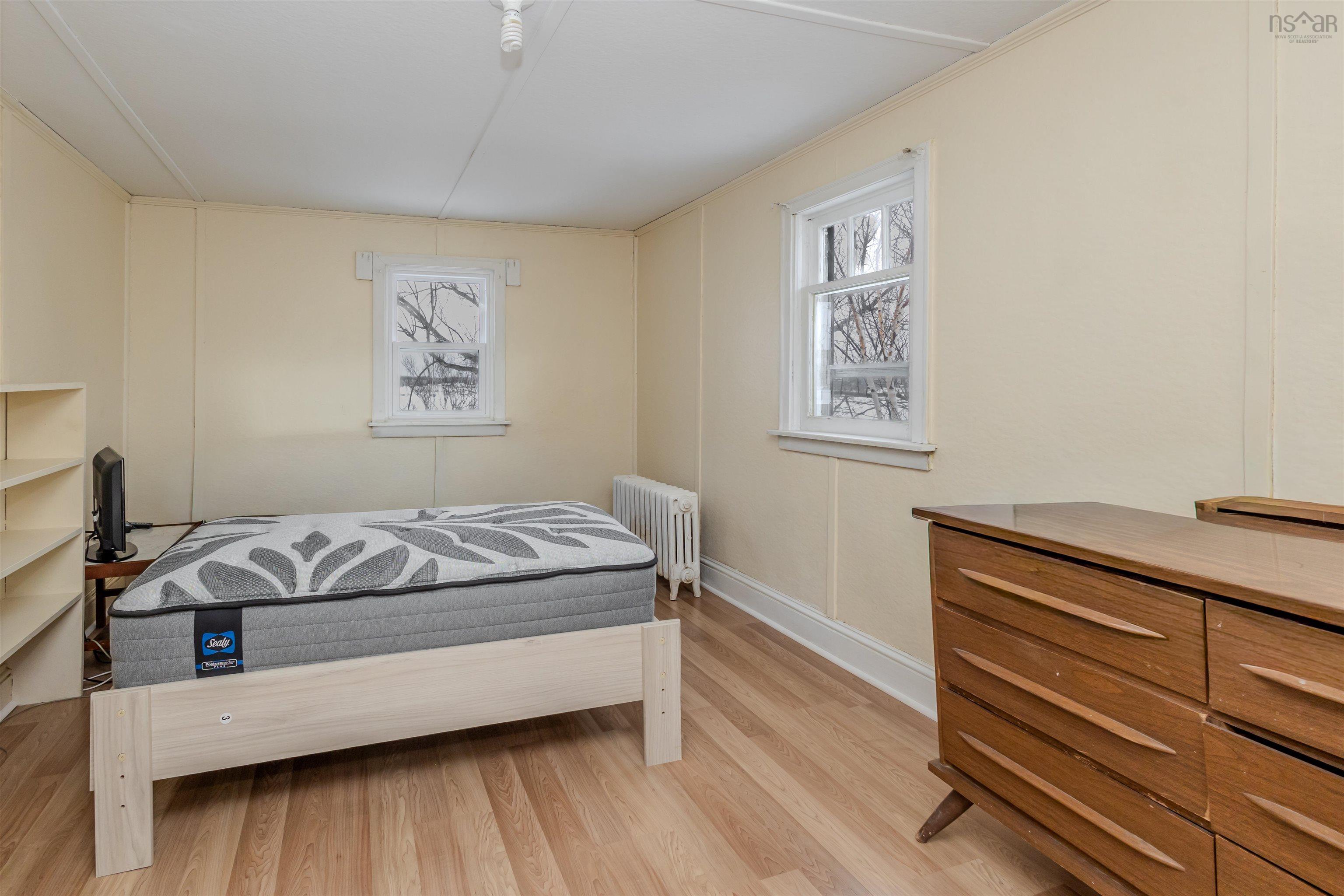 $179,000.00: 17 Fulton Avenue, Westmount