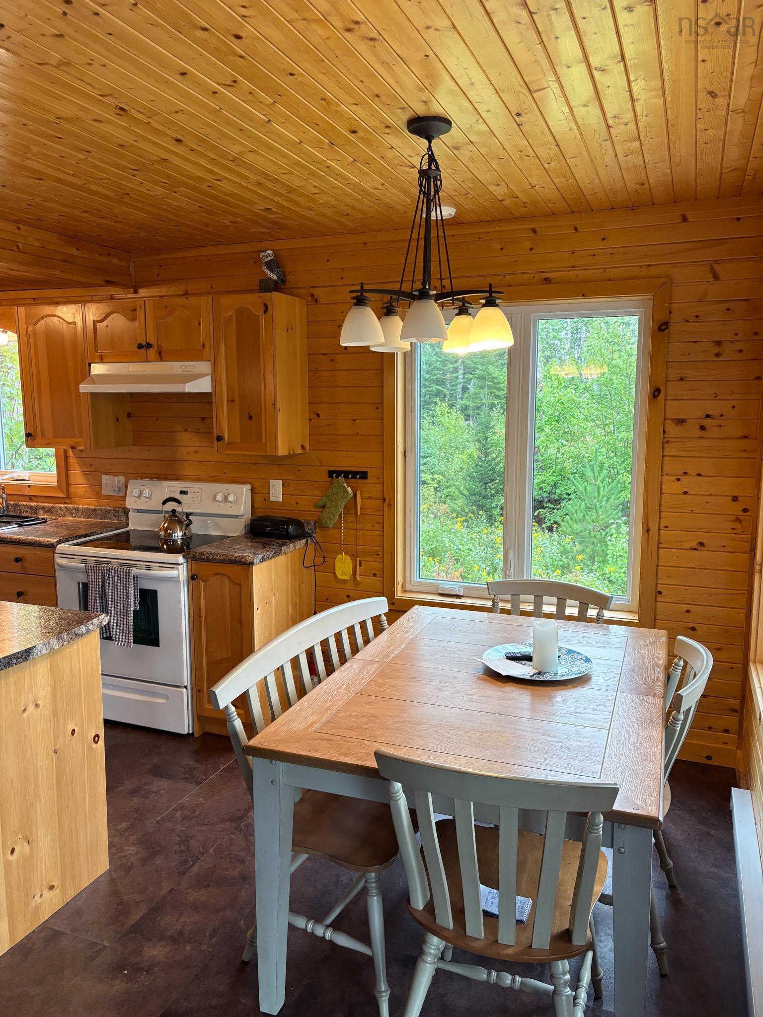 $529,000.00: 38 274 HERITAGE Way, Hants