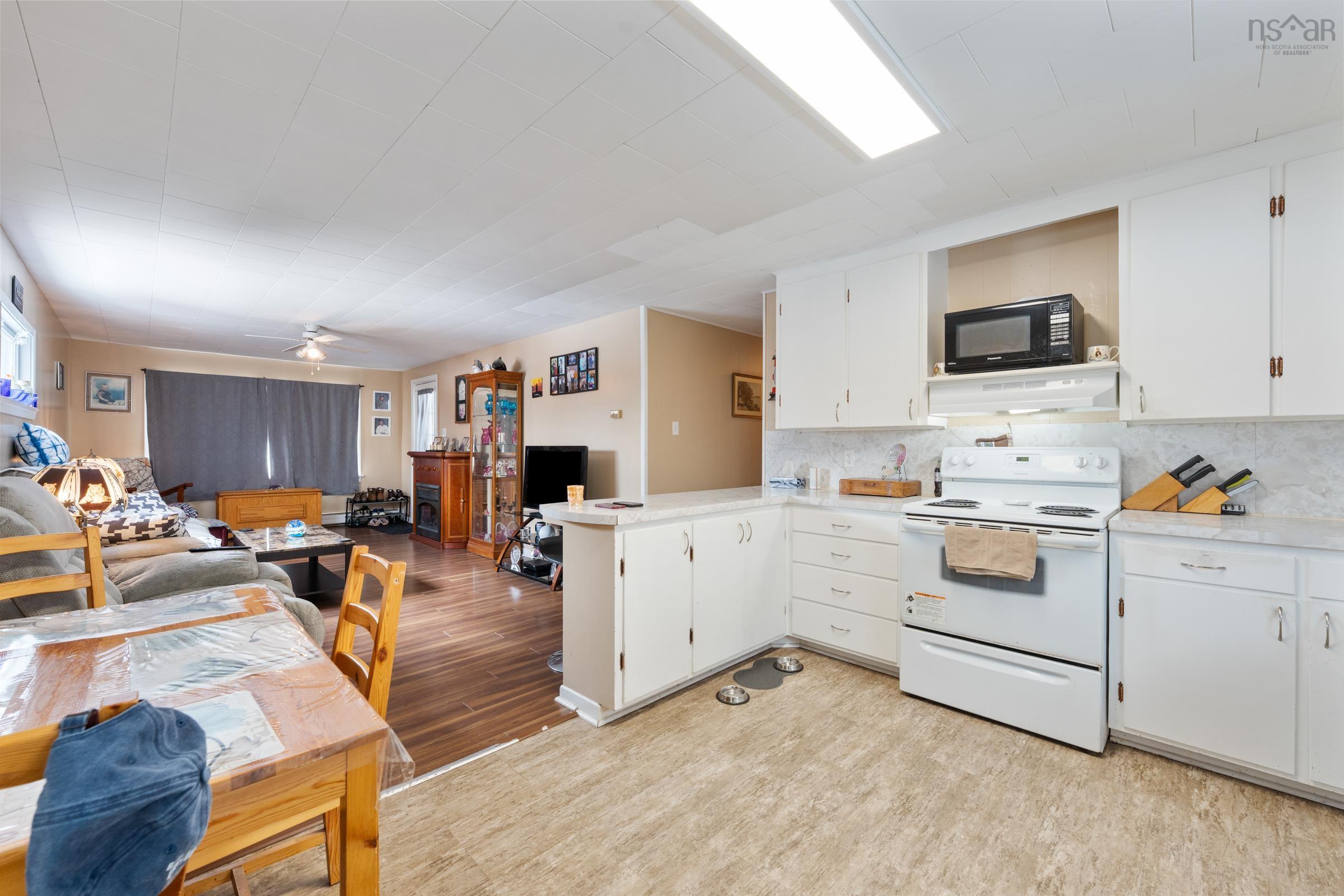 $285,000.00: 84 Third Avenue, Digby