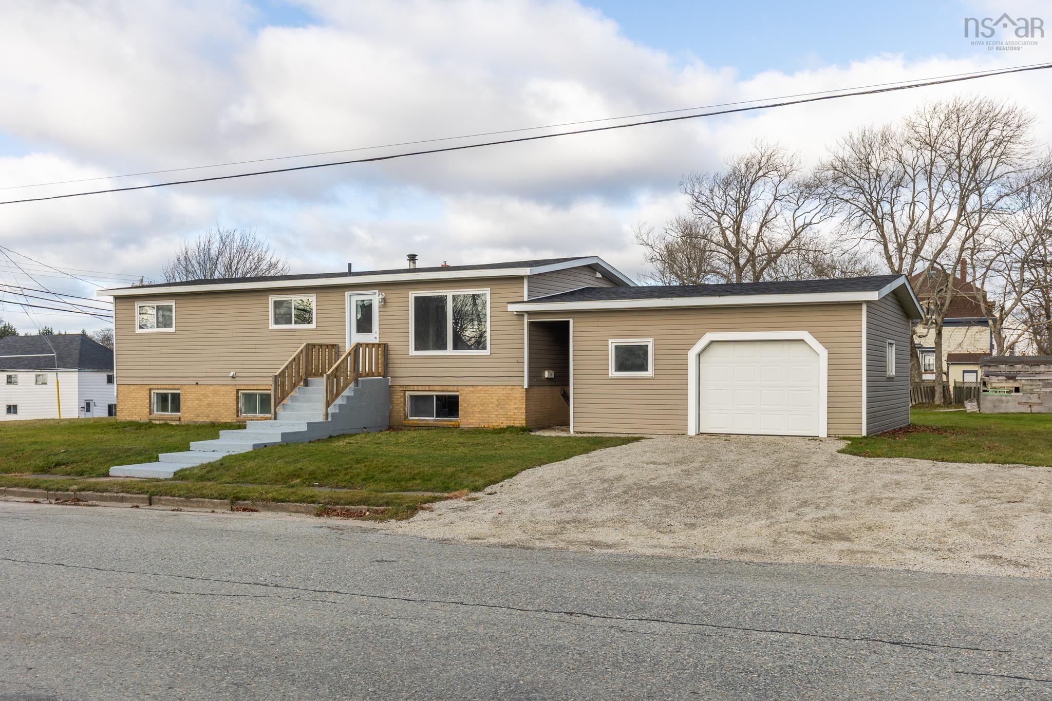 $349,000.00: 2 Huntington Street, Yarmouth