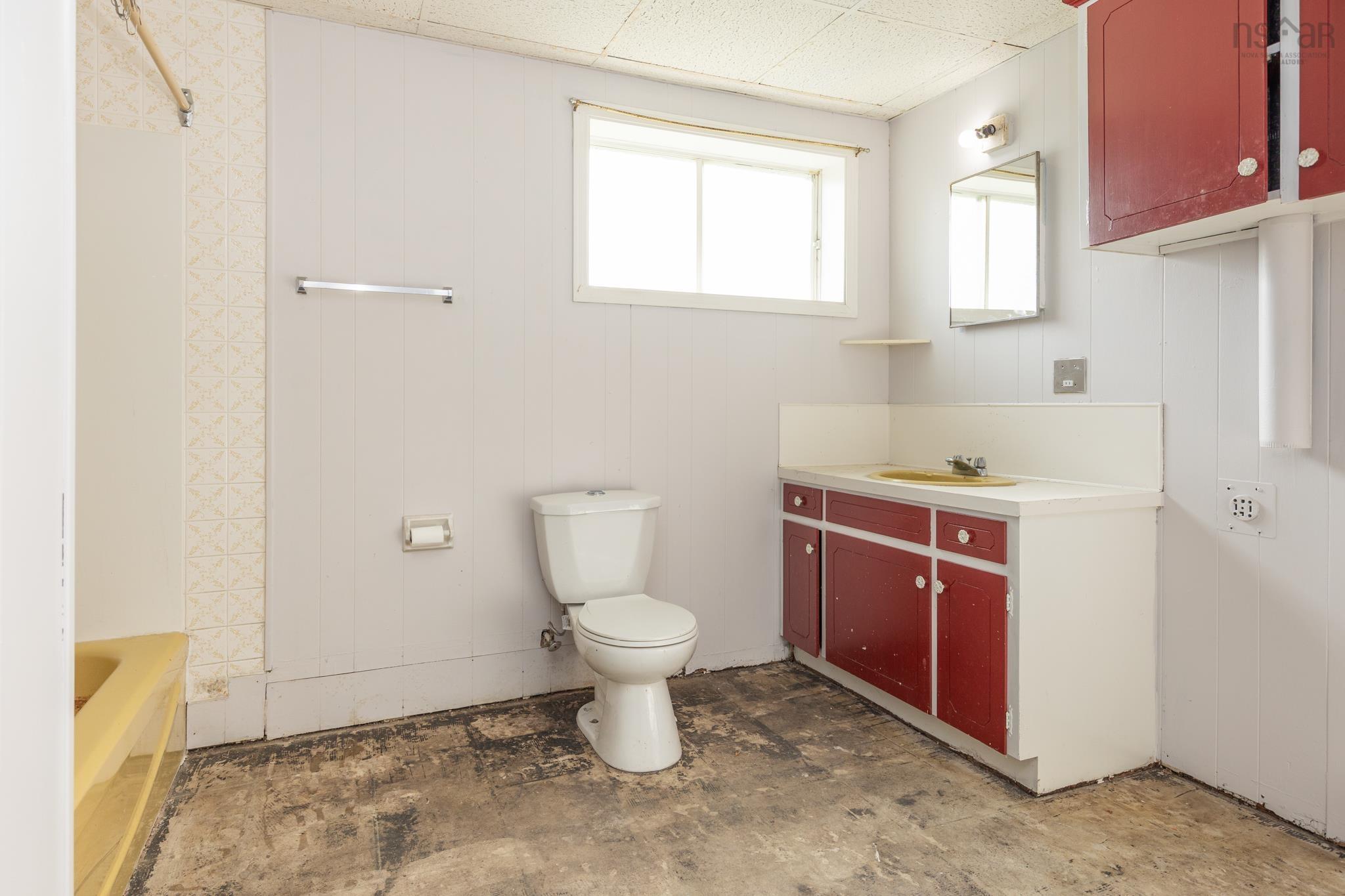 $349,000.00: 2 Huntington Street, Yarmouth