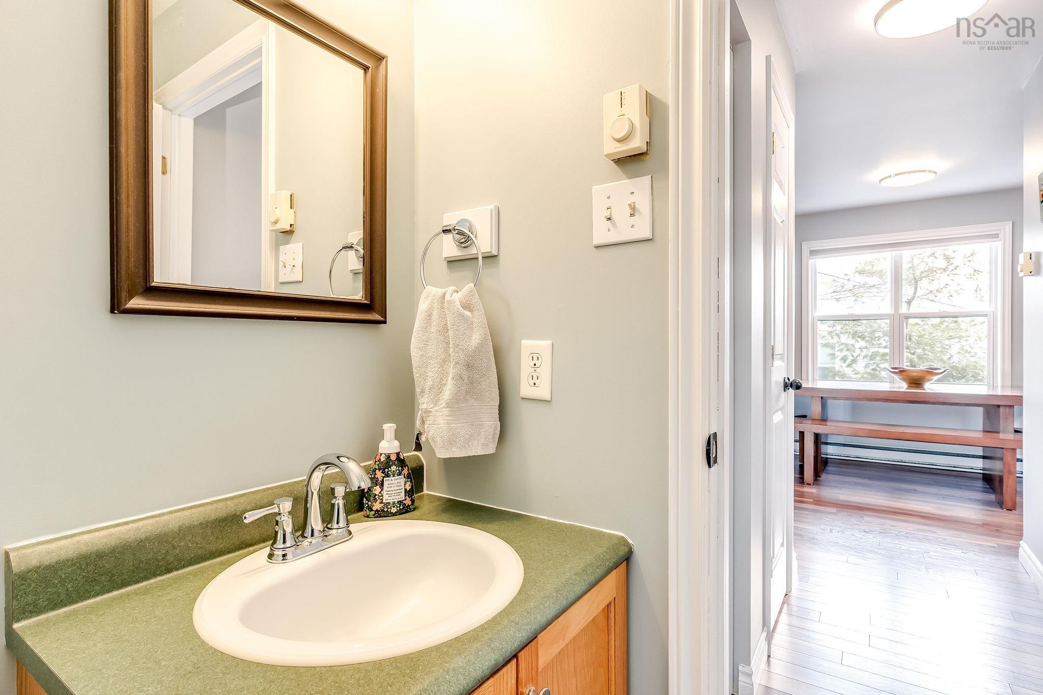 $409,900.00: 136 Hemlock Drive, Elmsdale