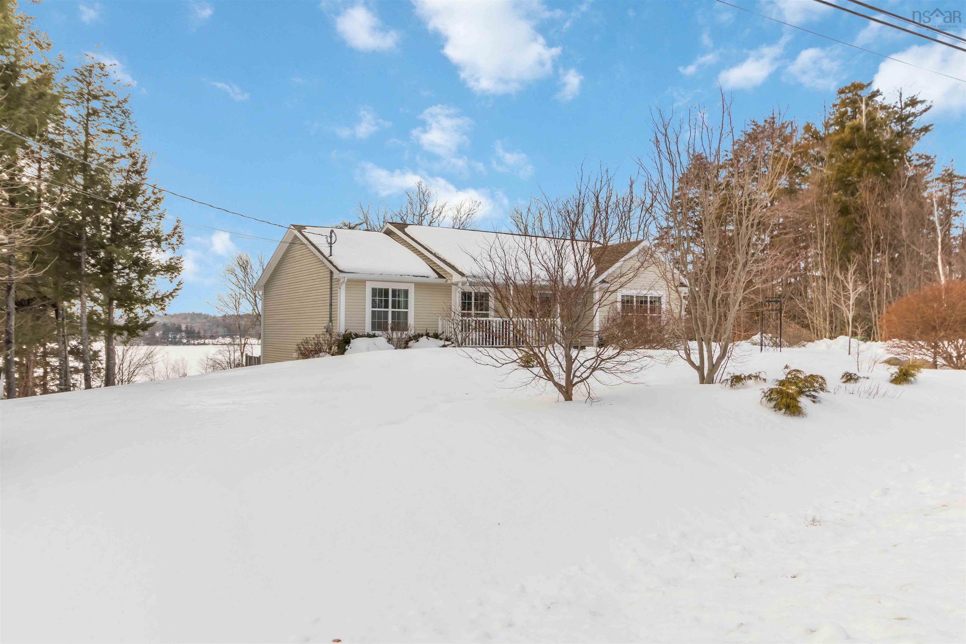 $749,900.00: 205 Homestead Estate Drive, Italy Cross