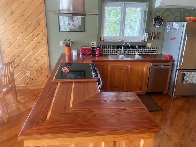 $625,000.00: 692 Portage Road, Wilburn