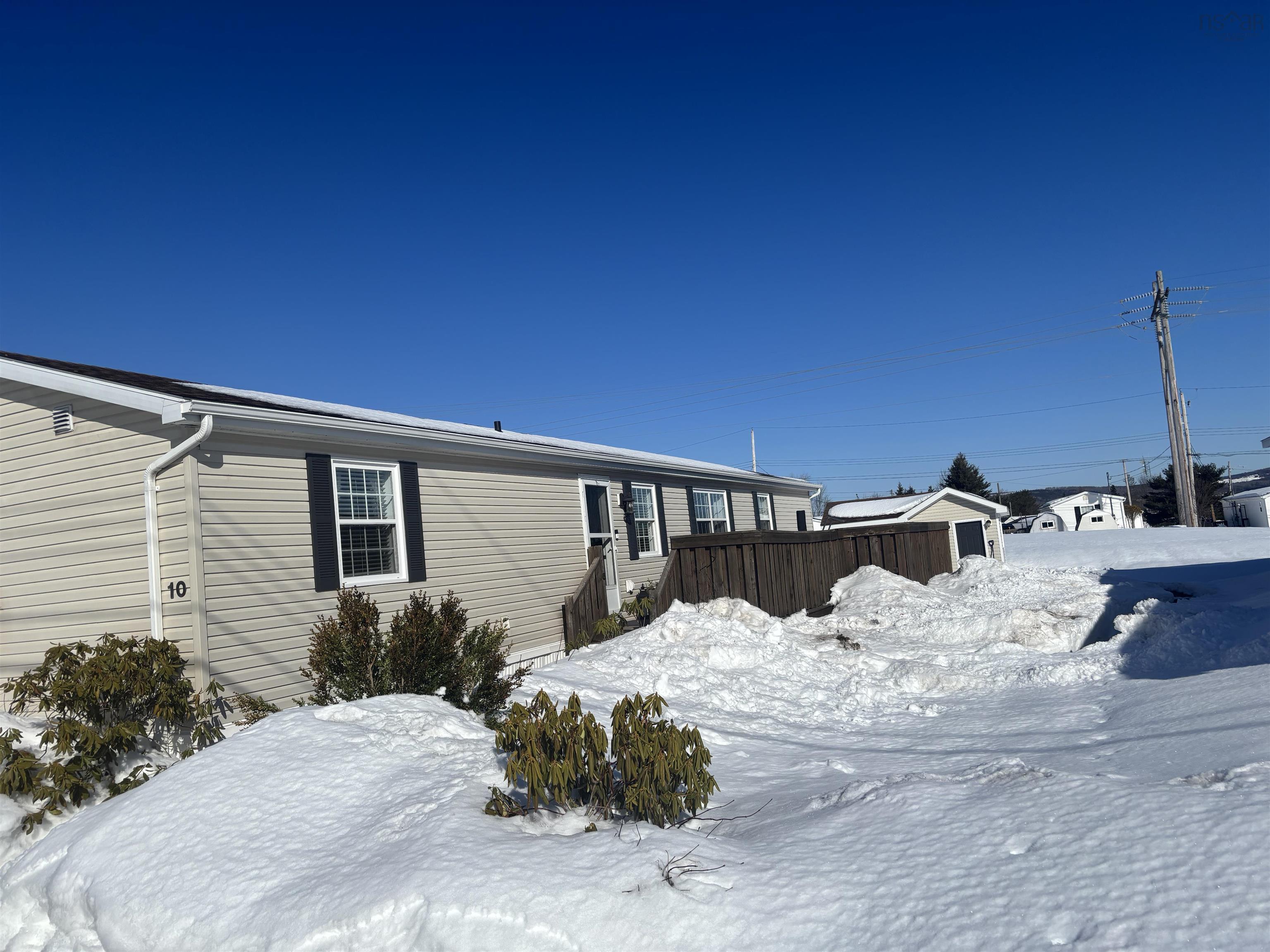 $214,900.00: 10 South Hill Drive, Antigonish