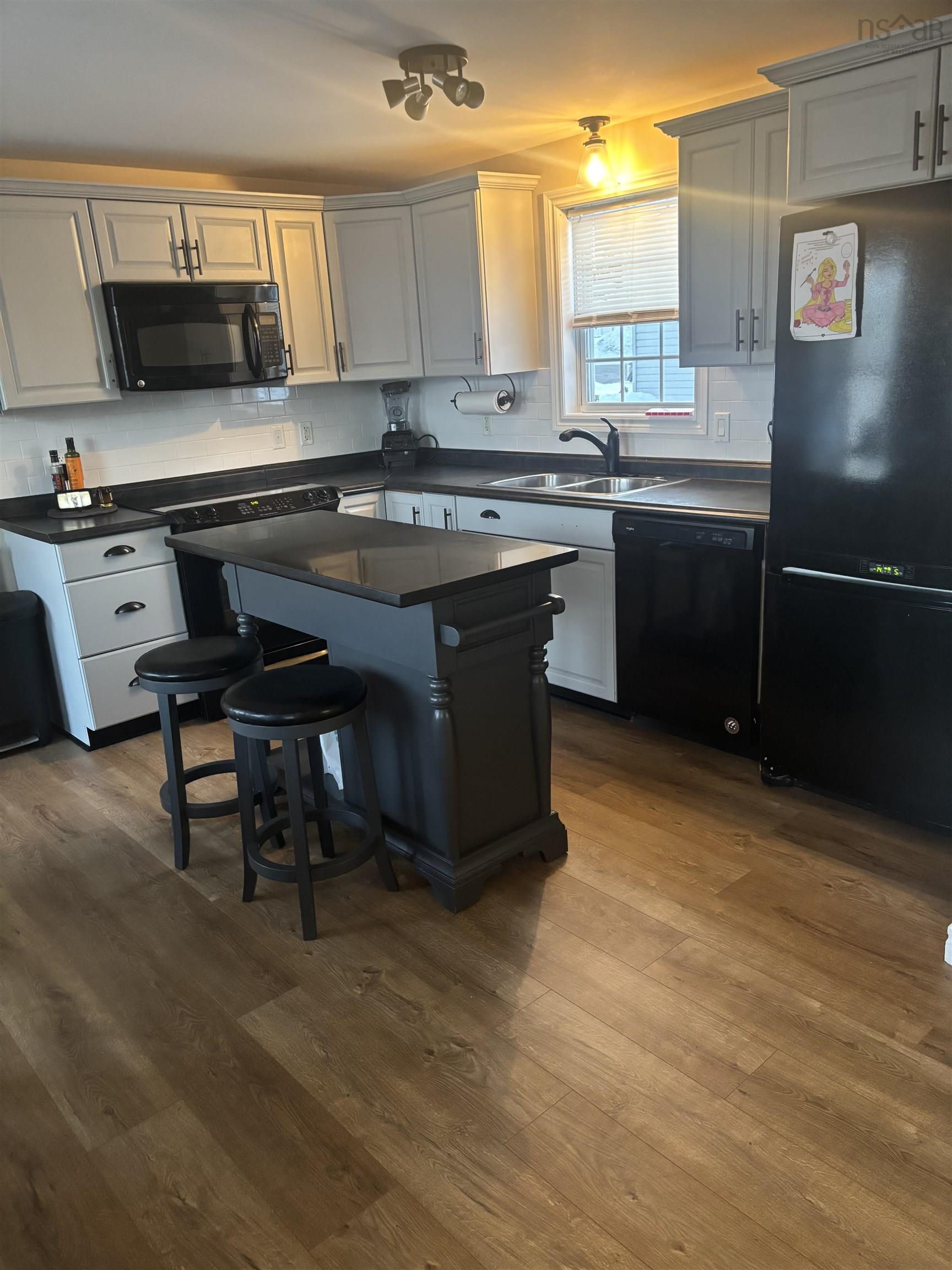 $214,900.00: 10 South Hill Drive, Antigonish