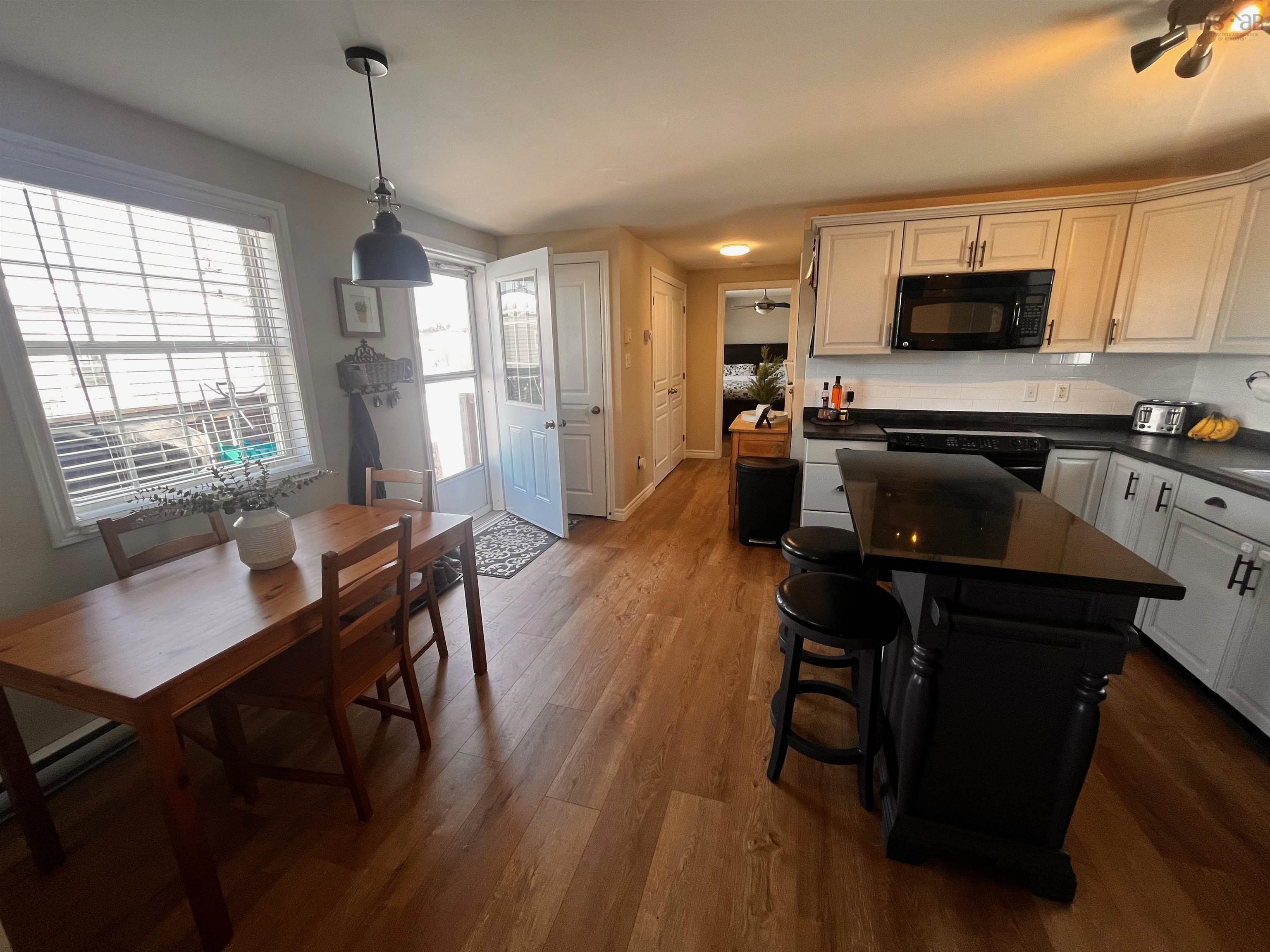 $214,900.00: 10 South Hill Drive, Antigonish