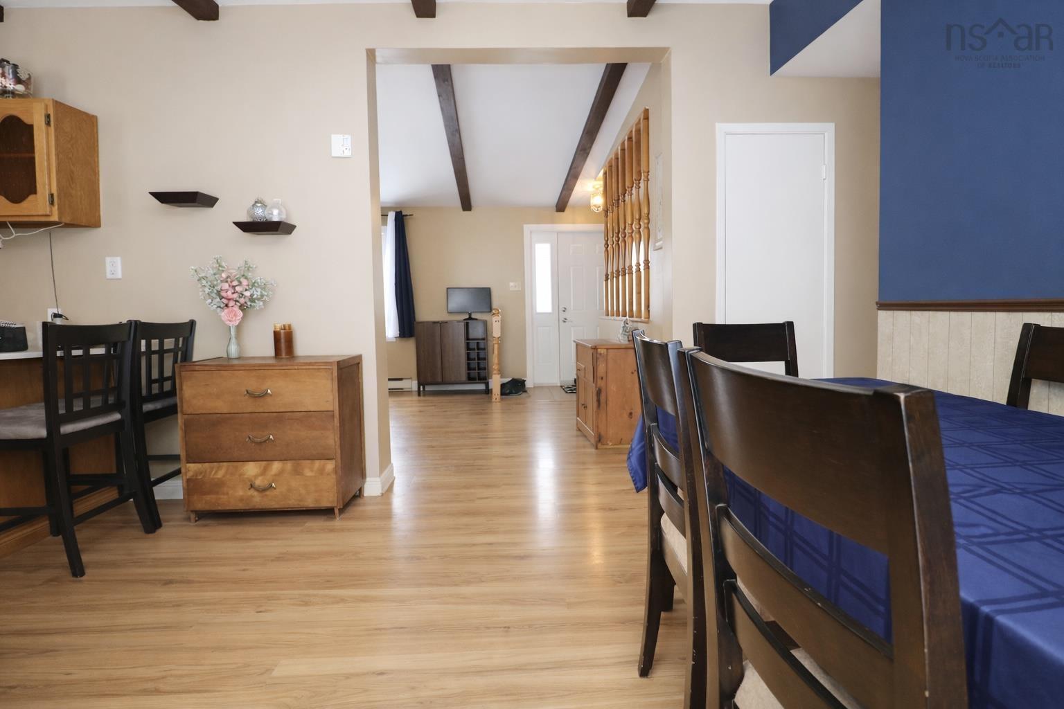 $449,900.00: 1 Oakridge Drive, Brookside