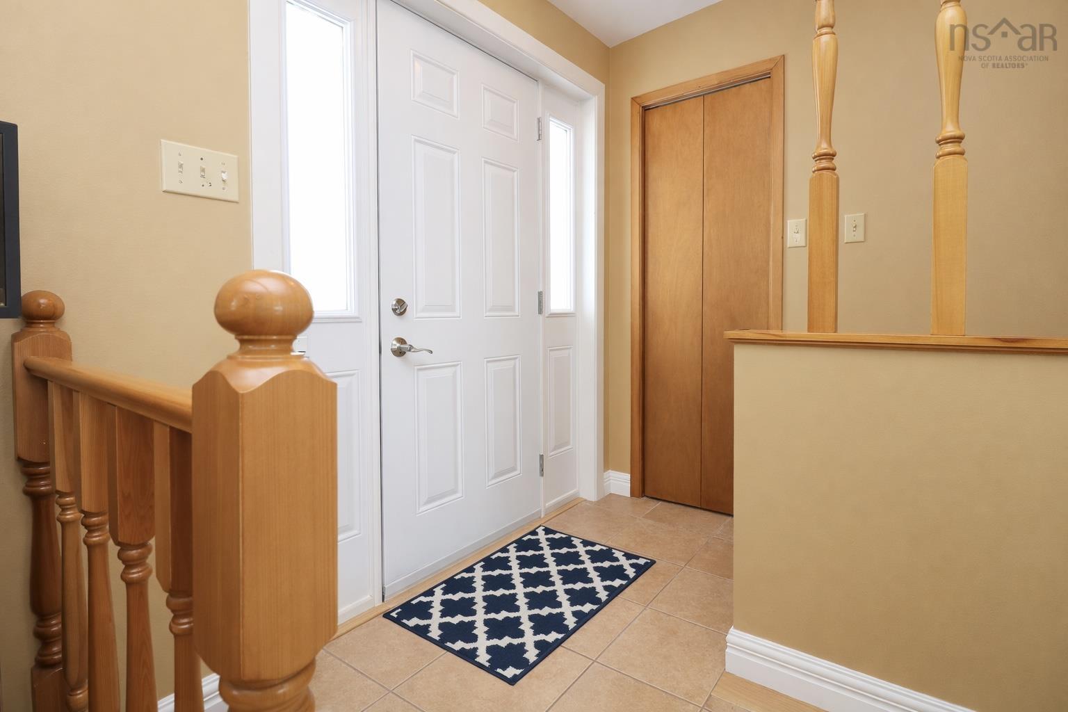 $449,900.00: 1 Oakridge Drive, Brookside