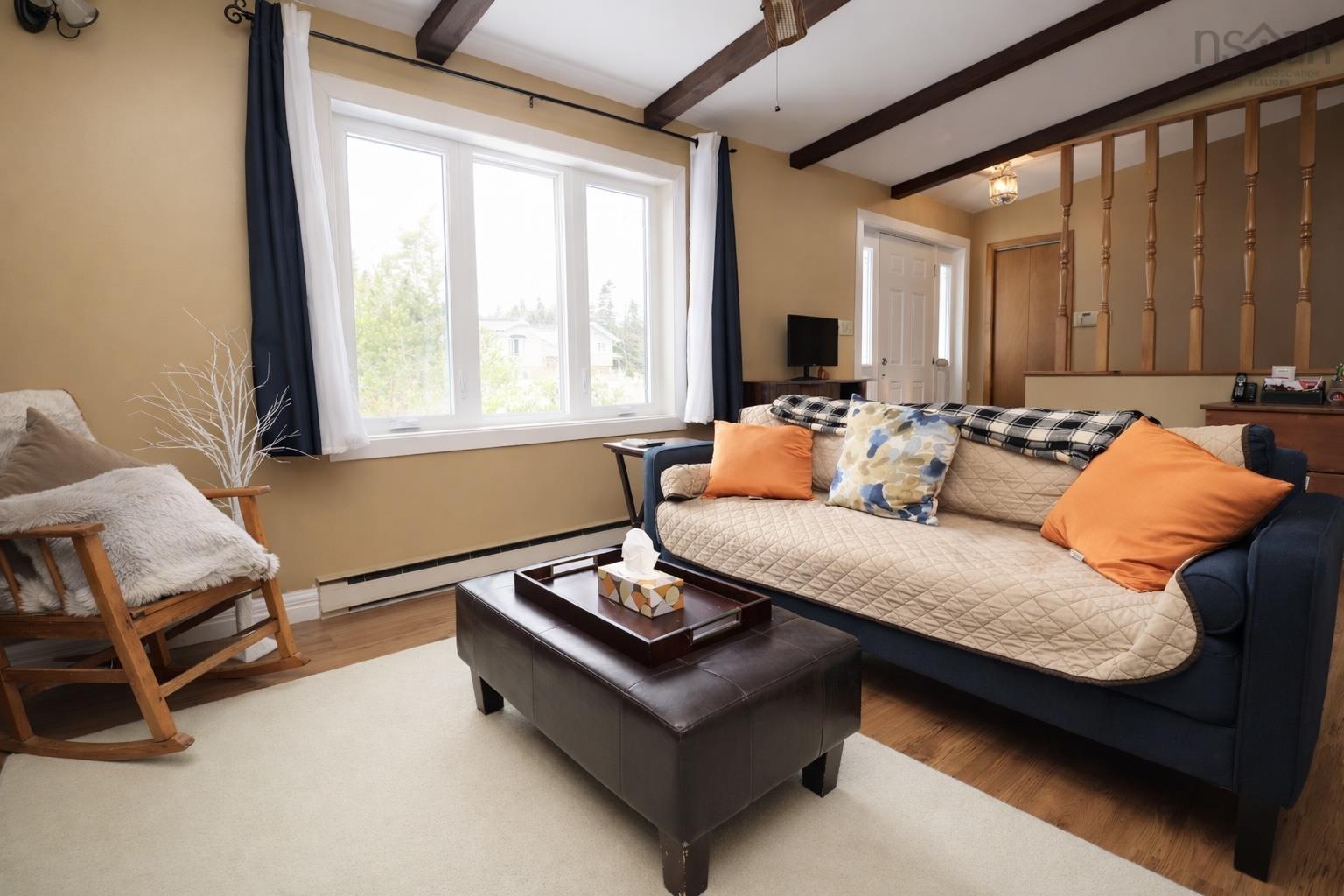 $449,900.00: 1 Oakridge Drive, Brookside