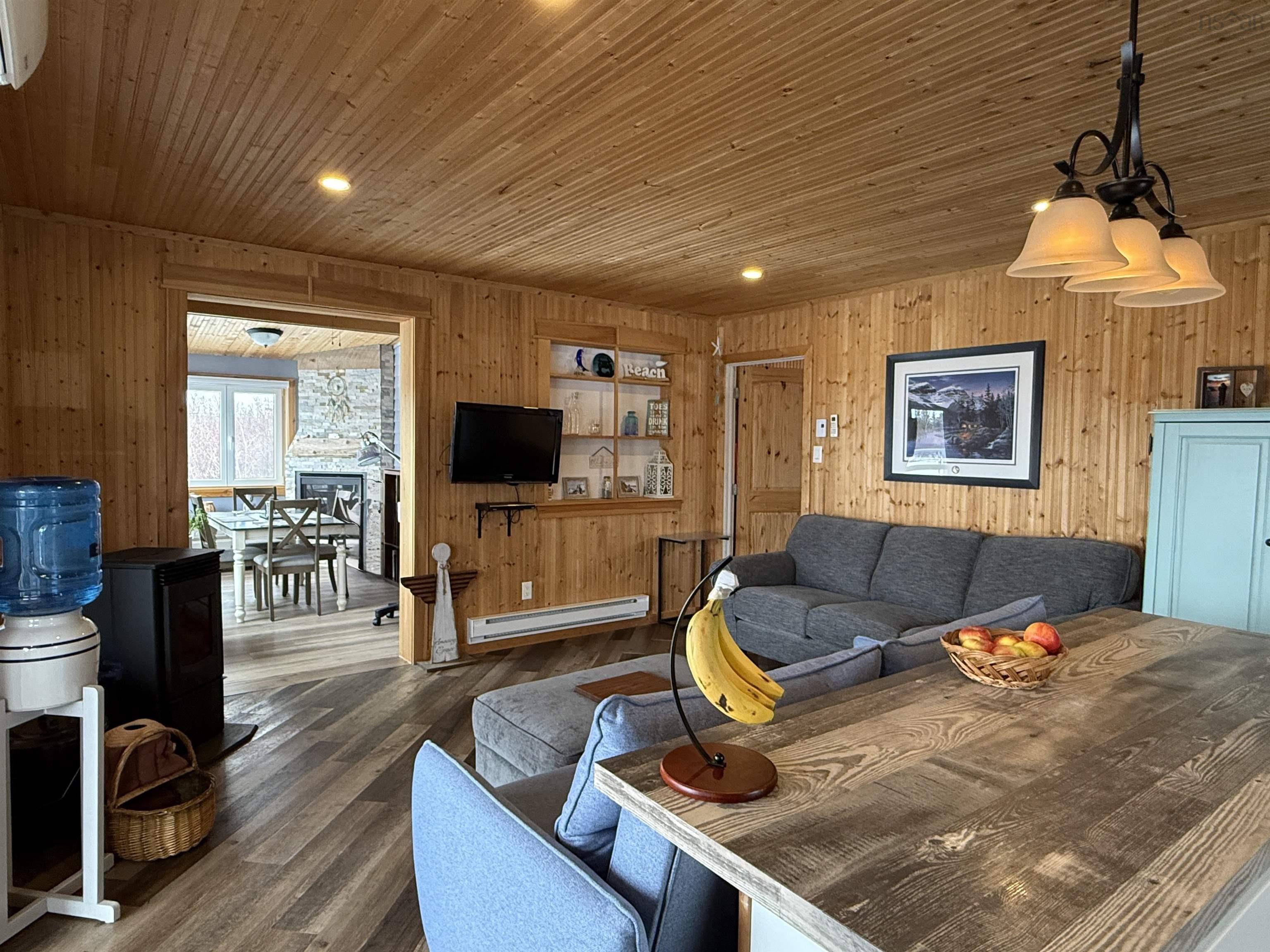 $349,900.00: 24 Pirates Cove Way, Melville