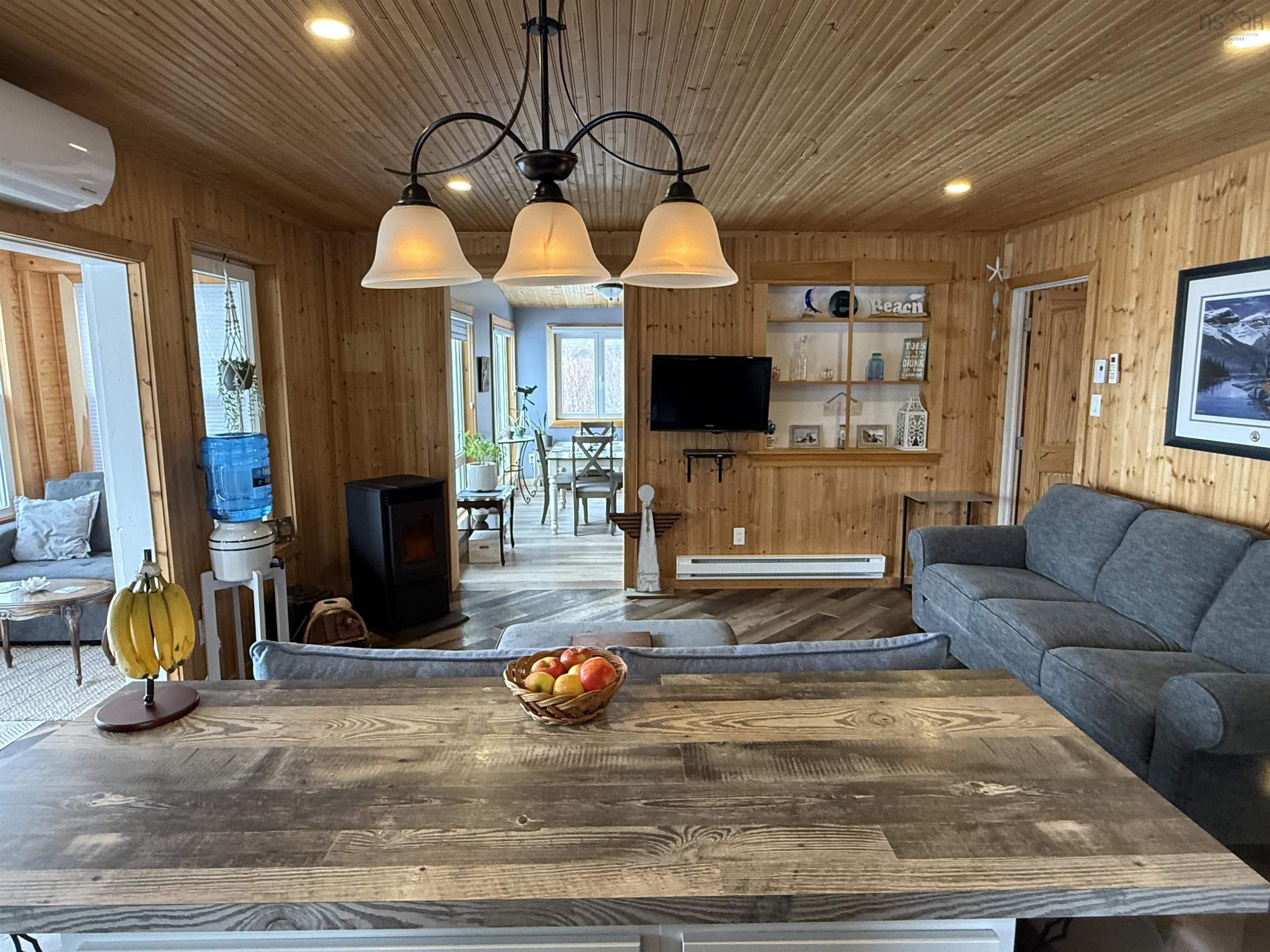 $349,900.00: 24 Pirates Cove Way, Melville