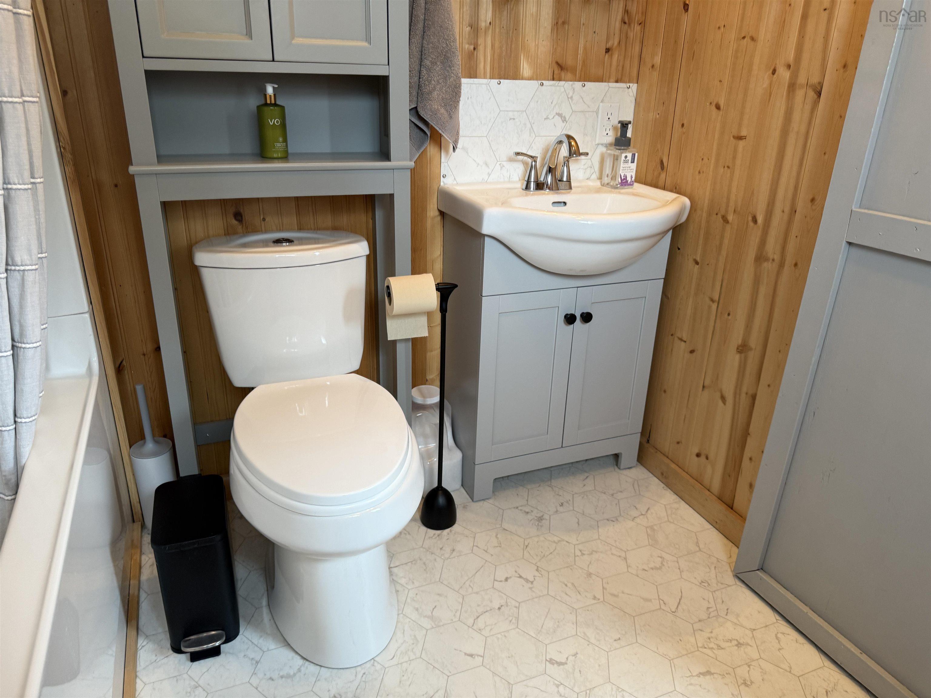 $349,900.00: 24 Pirates Cove Way, Melville