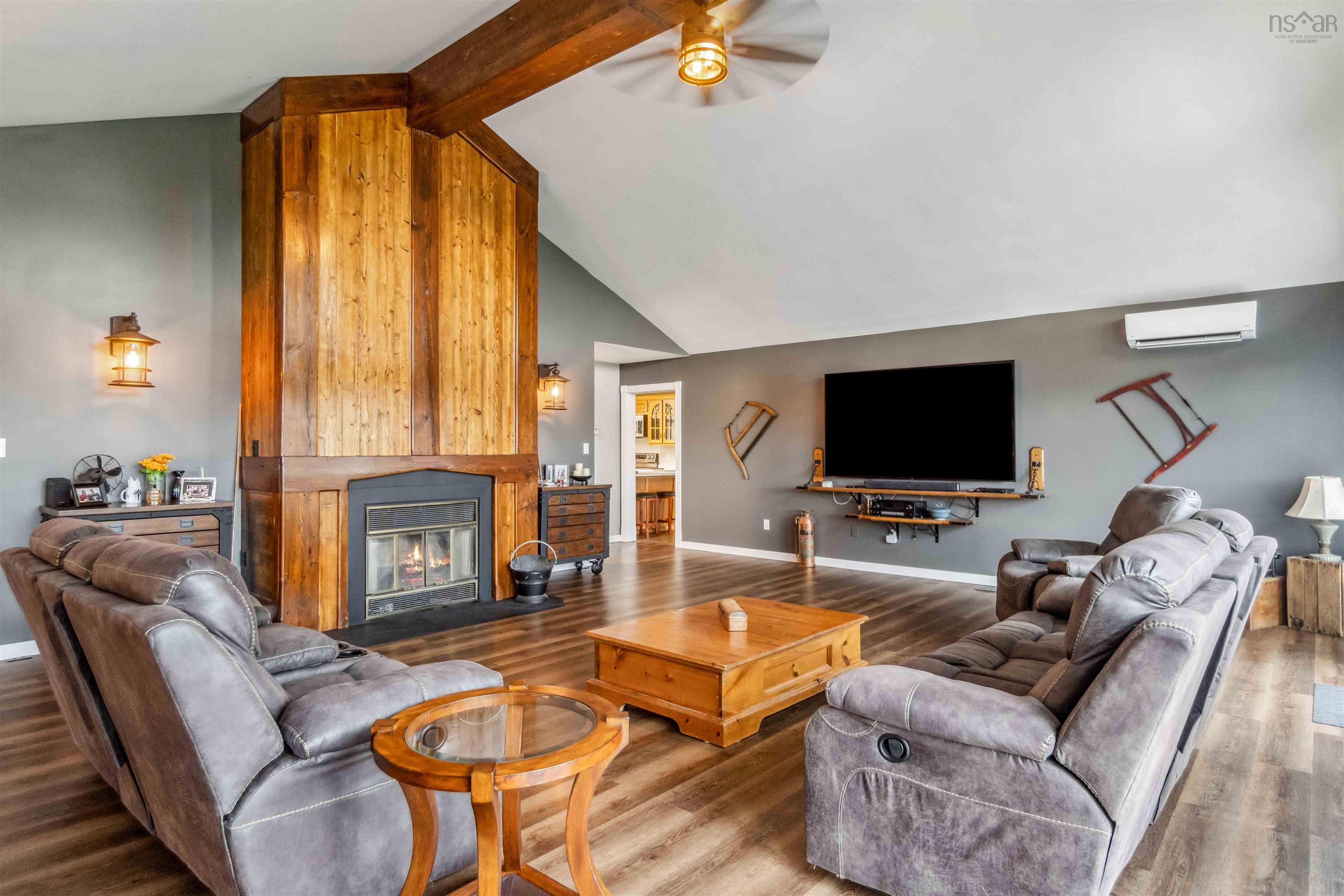 $725,000.00: 263 Lighthouse Road, Bay View