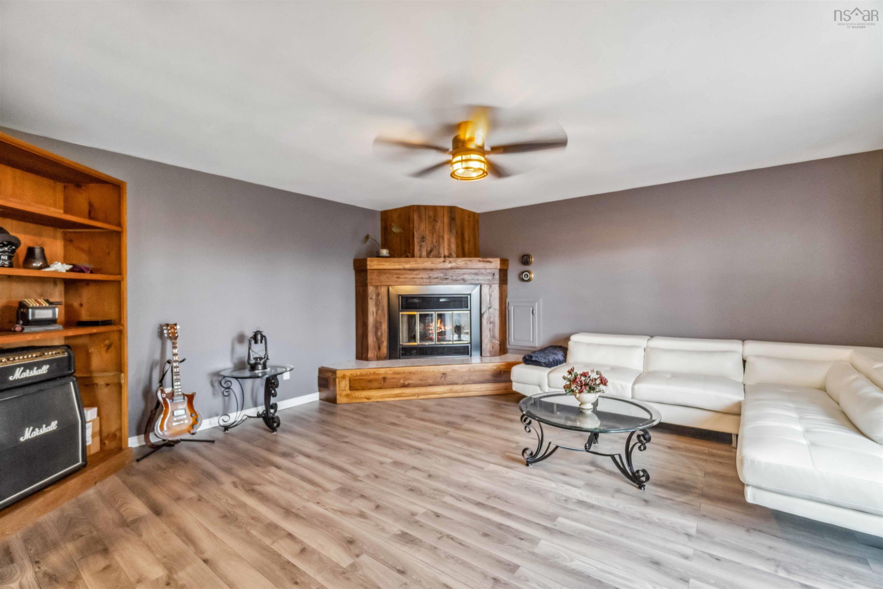 $725,000.00: 263 Lighthouse Road, Bay View