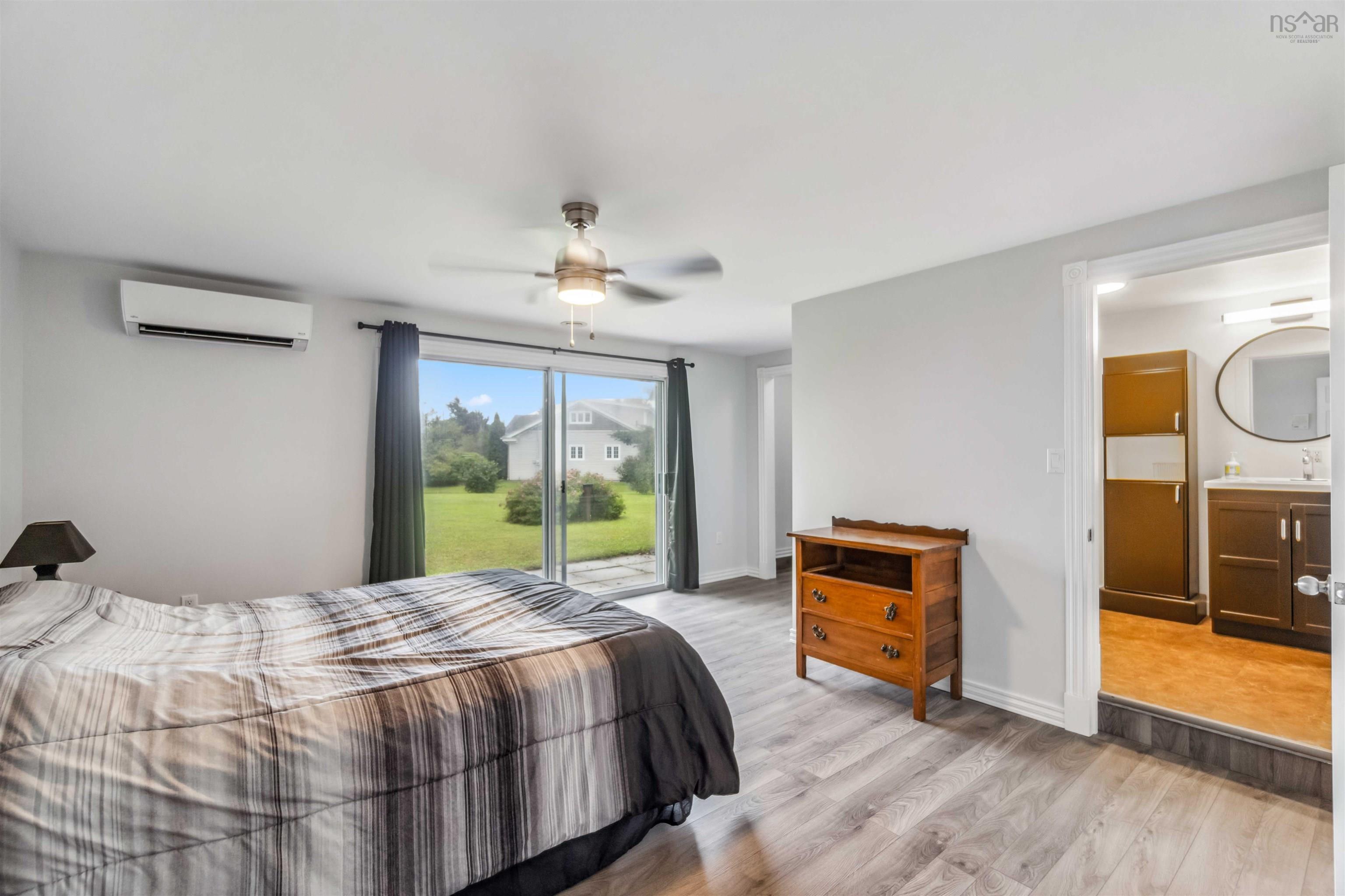 $725,000.00: 263 Lighthouse Road, Bay View