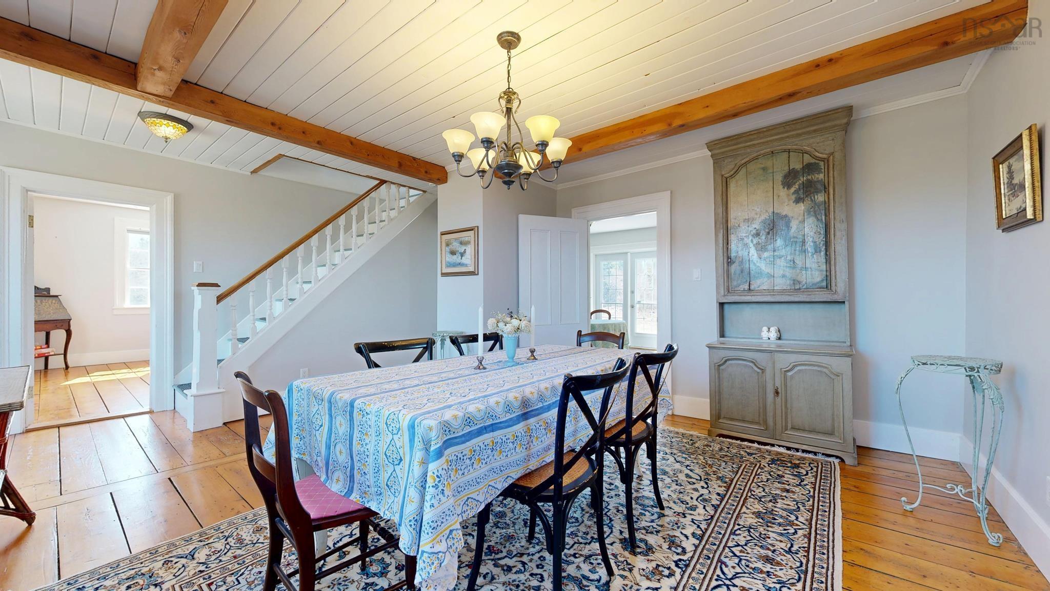 $1,074,500.00: 236 Princes Inlet Drive, Martins Brook