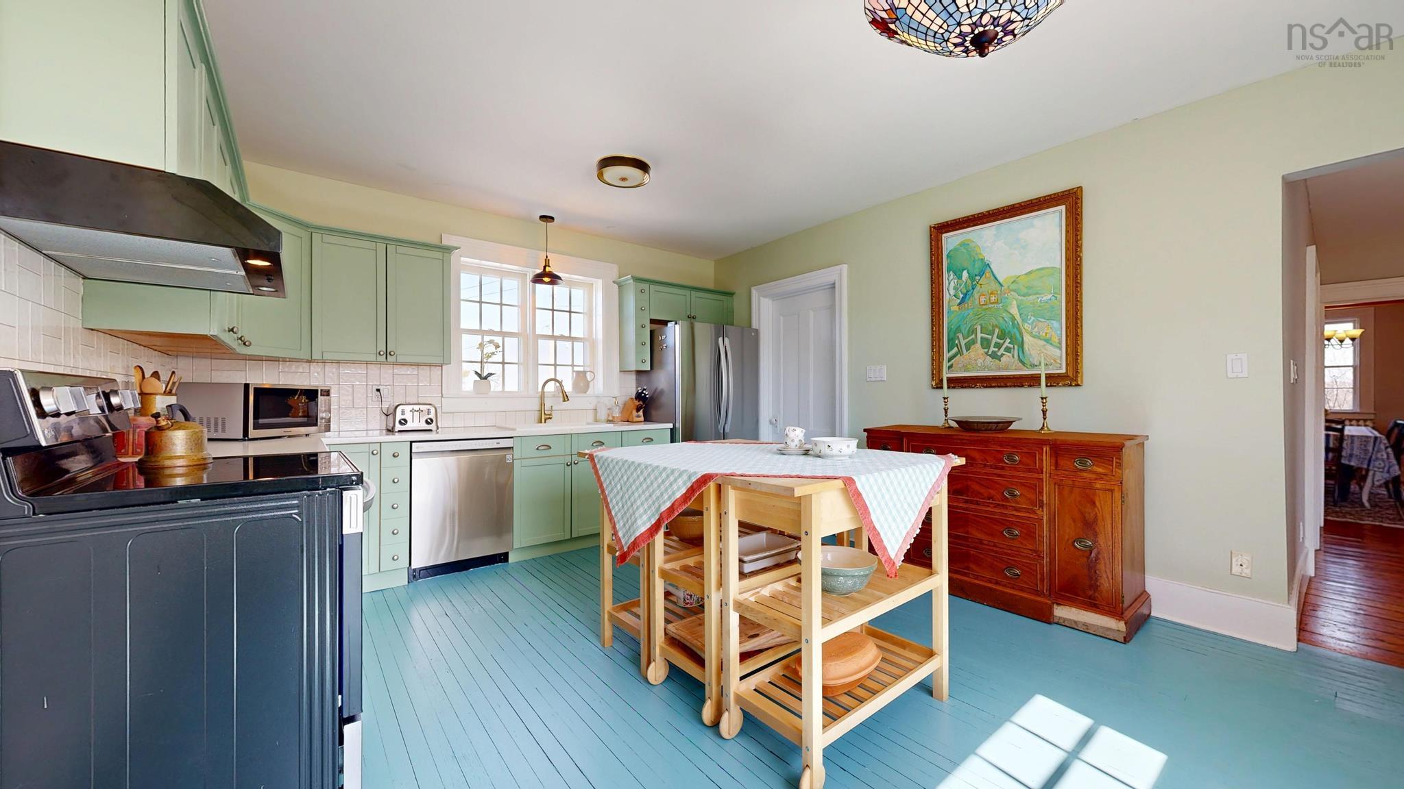 $1,074,500.00: 236 Princes Inlet Drive, Martins Brook