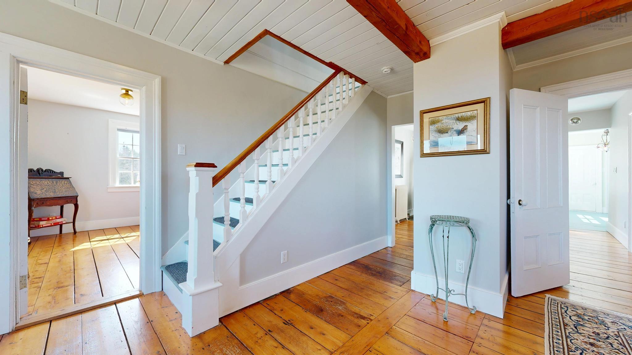 $1,074,500.00: 236 Princes Inlet Drive, Martins Brook