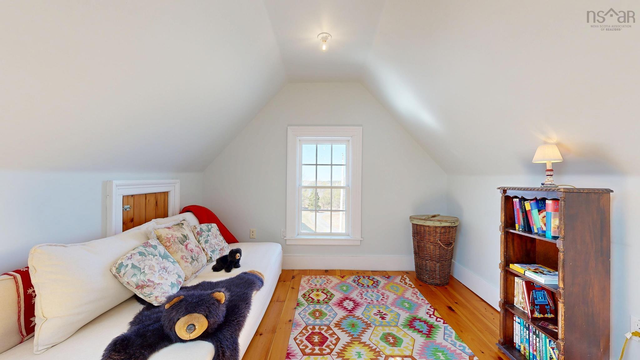 $1,074,500.00: 236 Princes Inlet Drive, Martins Brook