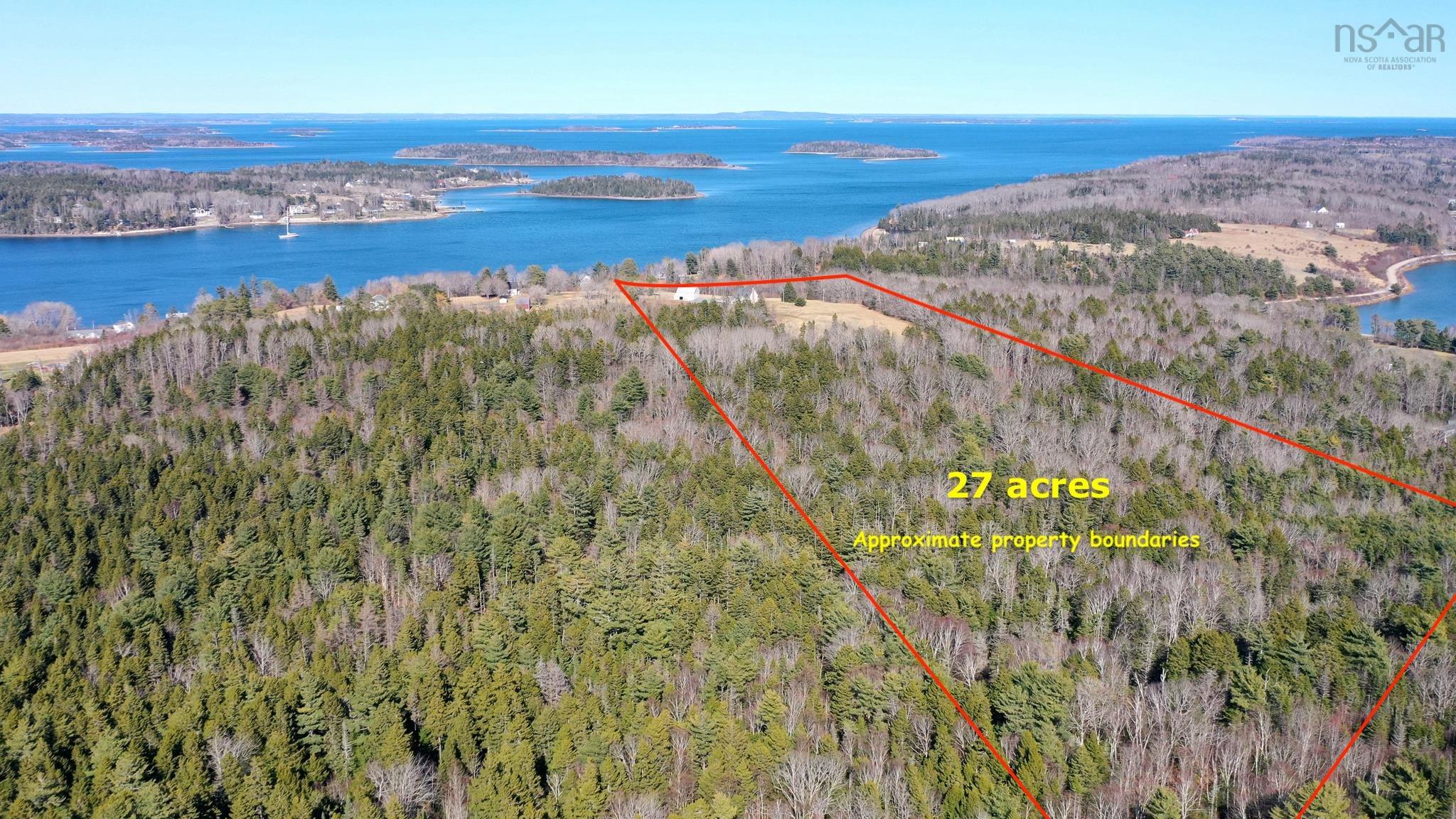 $1,074,500.00: 236 Princes Inlet Drive, Martins Brook