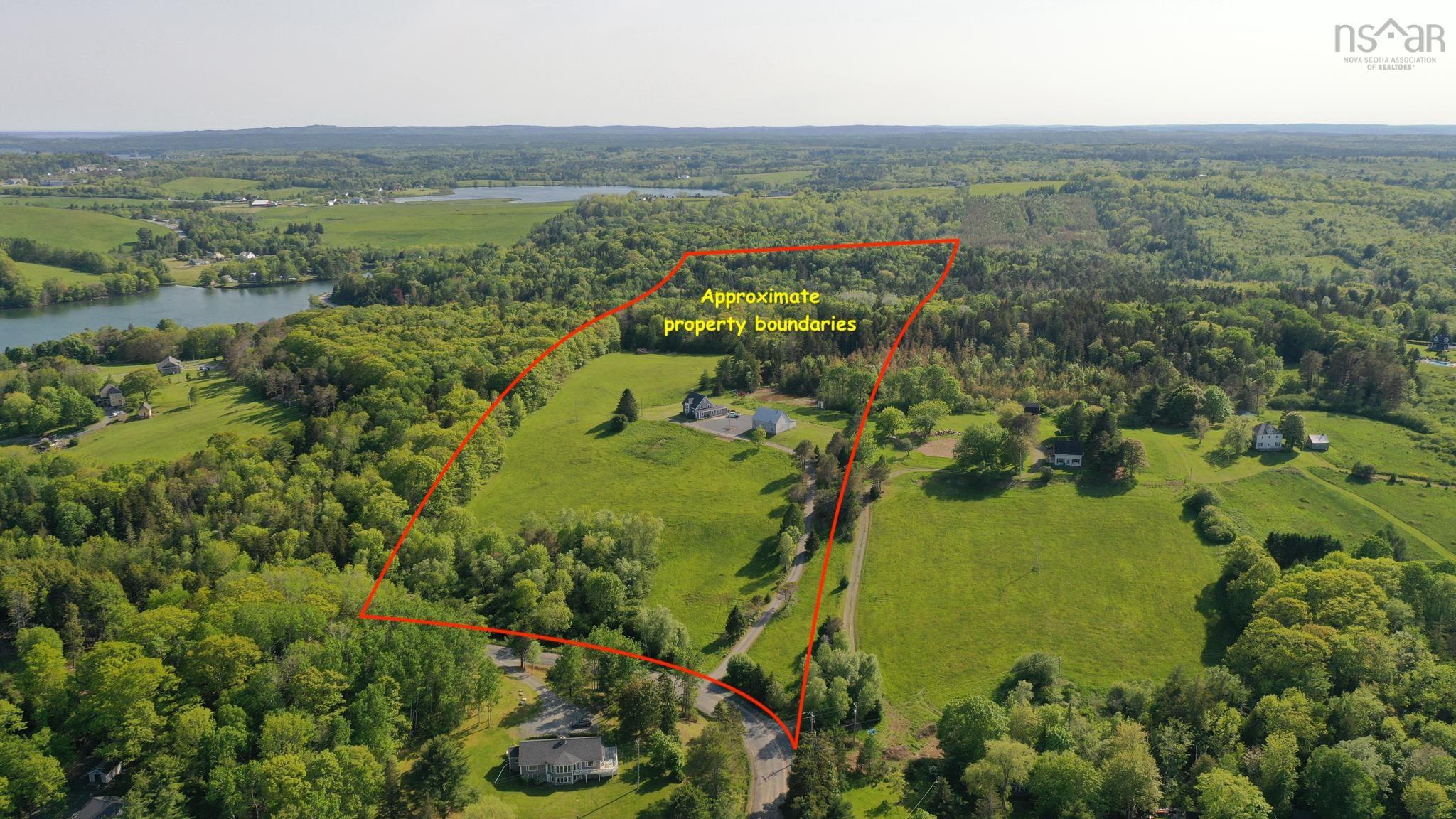 $1,074,500.00: 236 Princes Inlet Drive, Martins Brook
