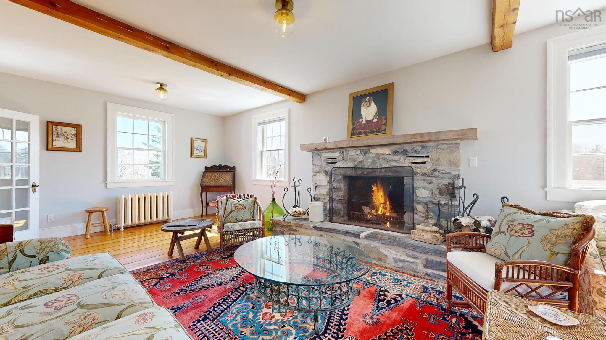 $1,074,500.00: 236 Princes Inlet Drive, Martins Brook