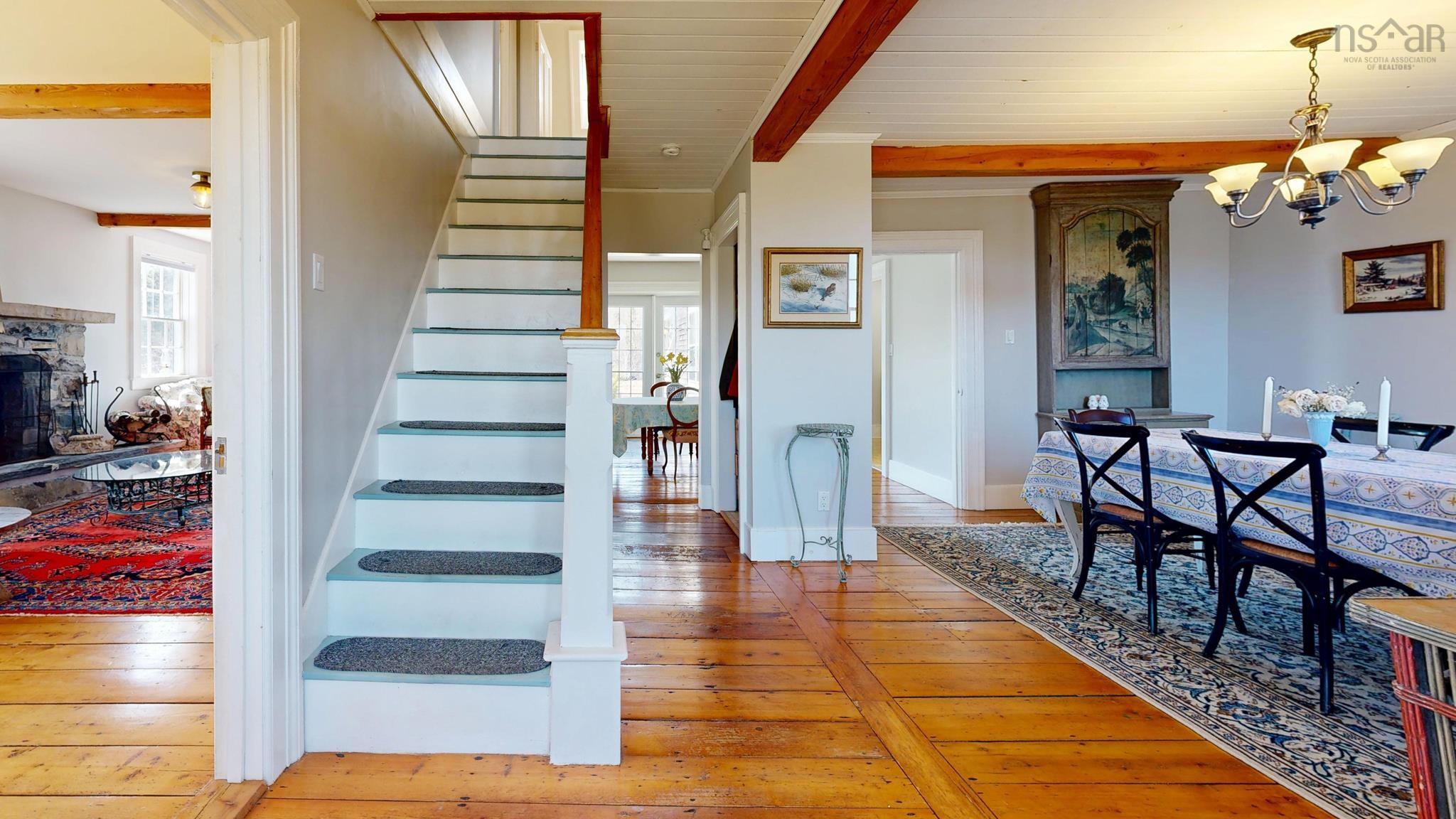 $1,074,500.00: 236 Princes Inlet Drive, Martins Brook