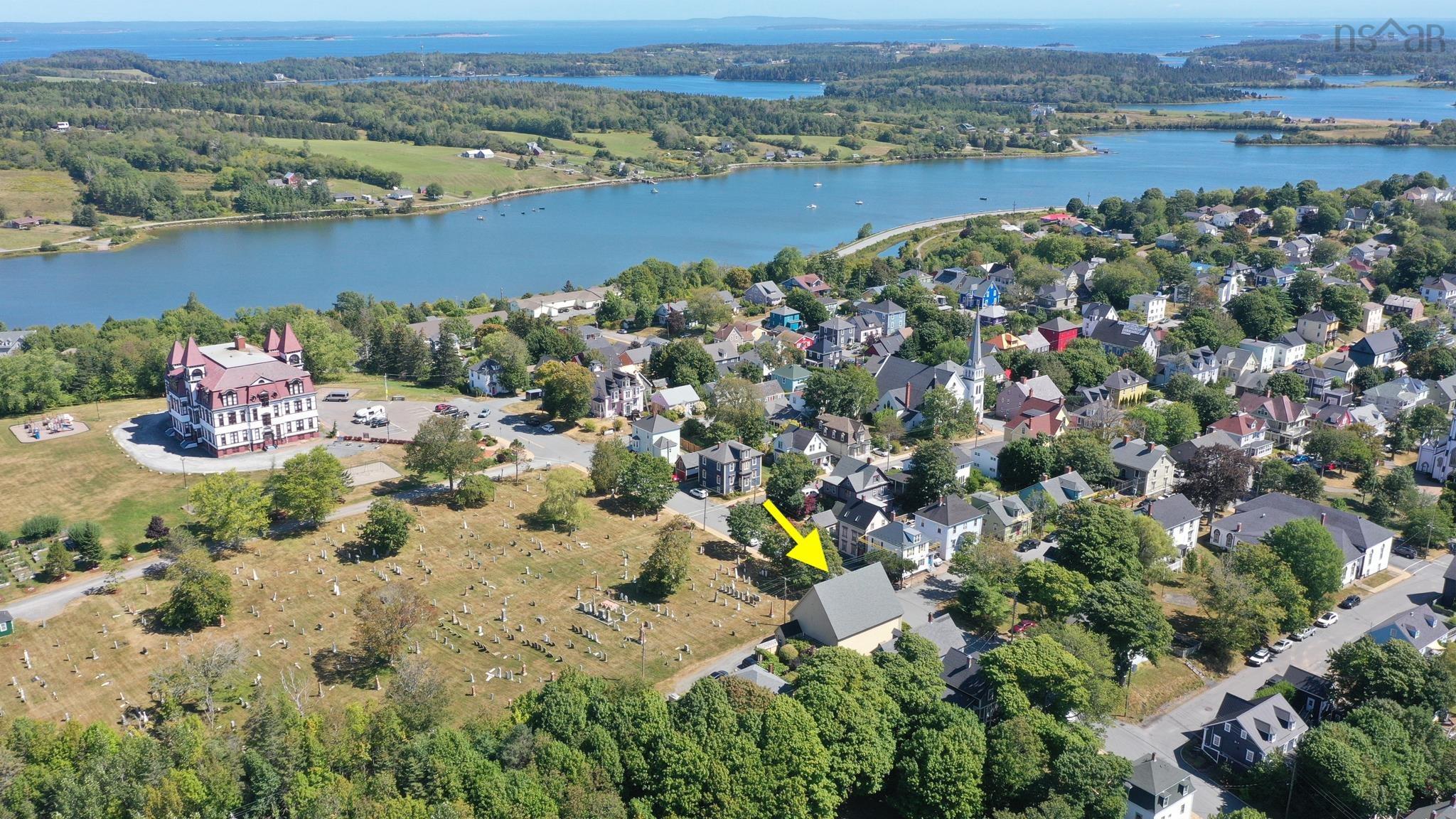 $890,000.00: 47 Kaulbach Street, Lunenburg