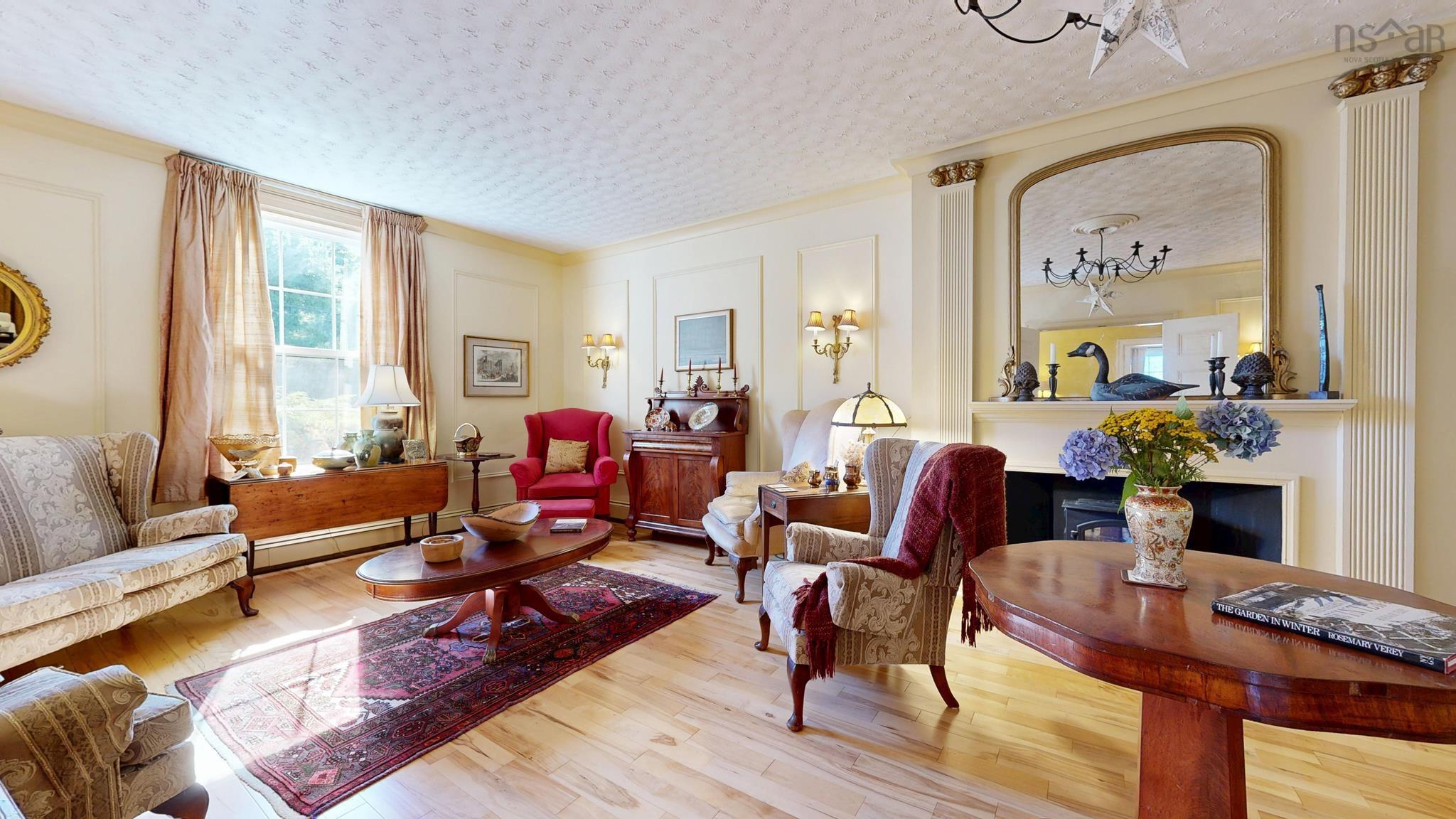 $890,000.00: 47 Kaulbach Street, Lunenburg