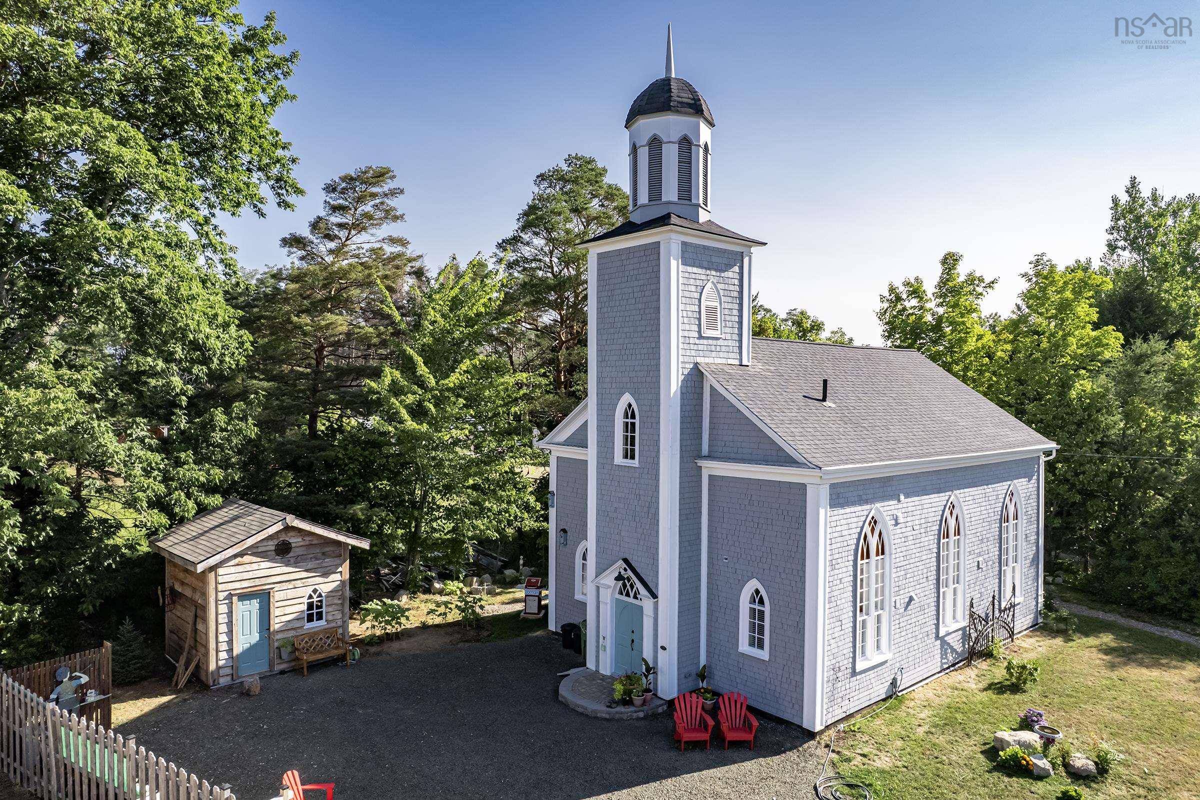 $485,000.00: 579 Main Street, Lawrencetown