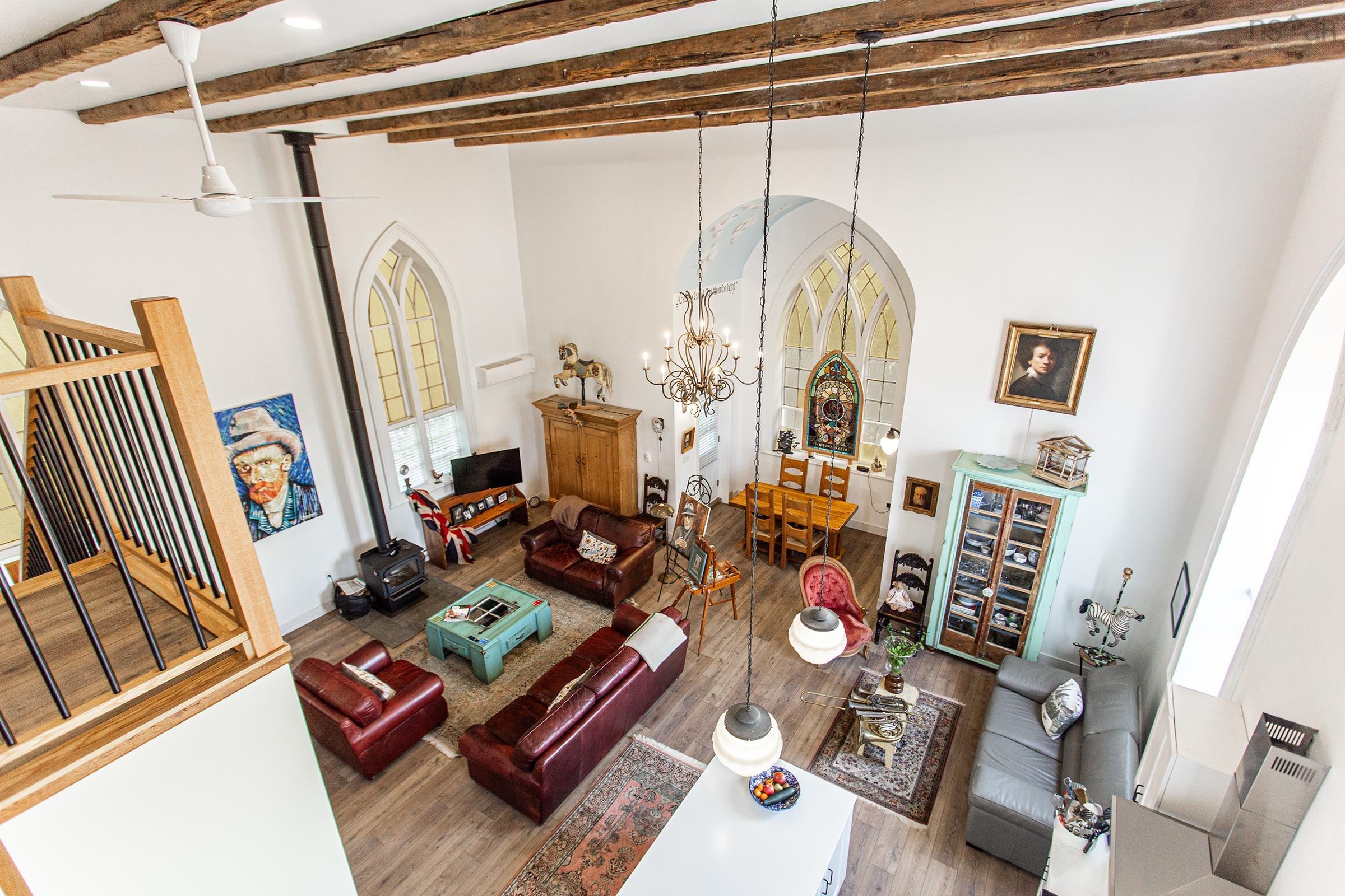 $485,000.00: 579 Main Street, Lawrencetown