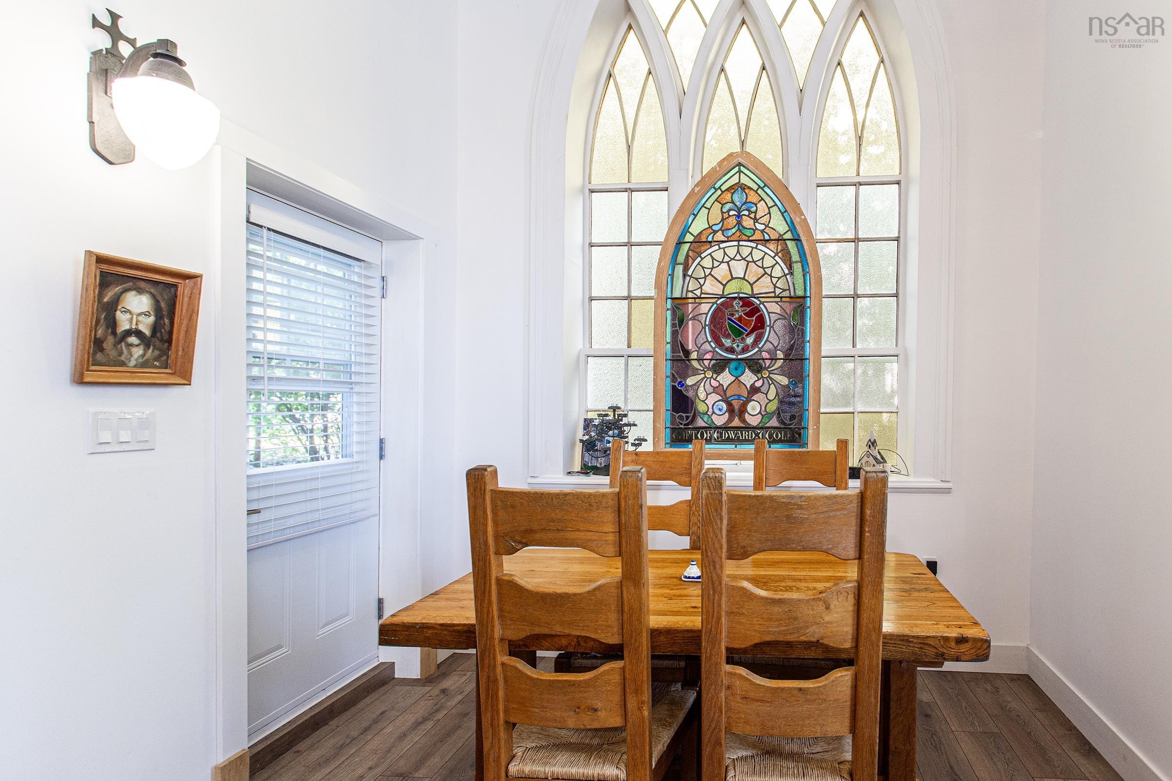 $485,000.00: 579 Main Street, Lawrencetown