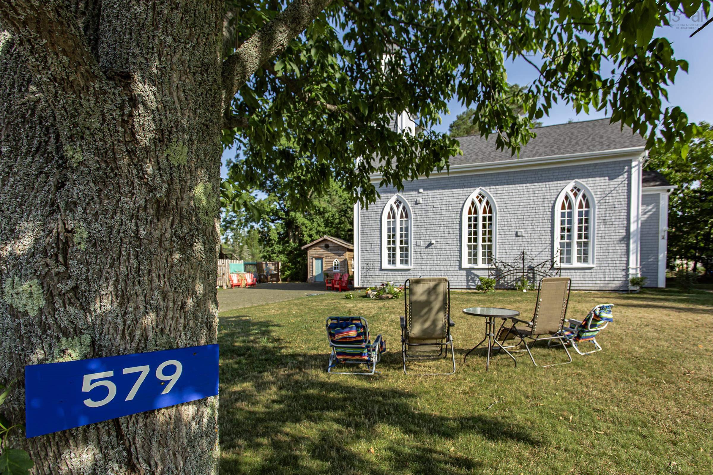 $485,000.00: 579 Main Street, Lawrencetown