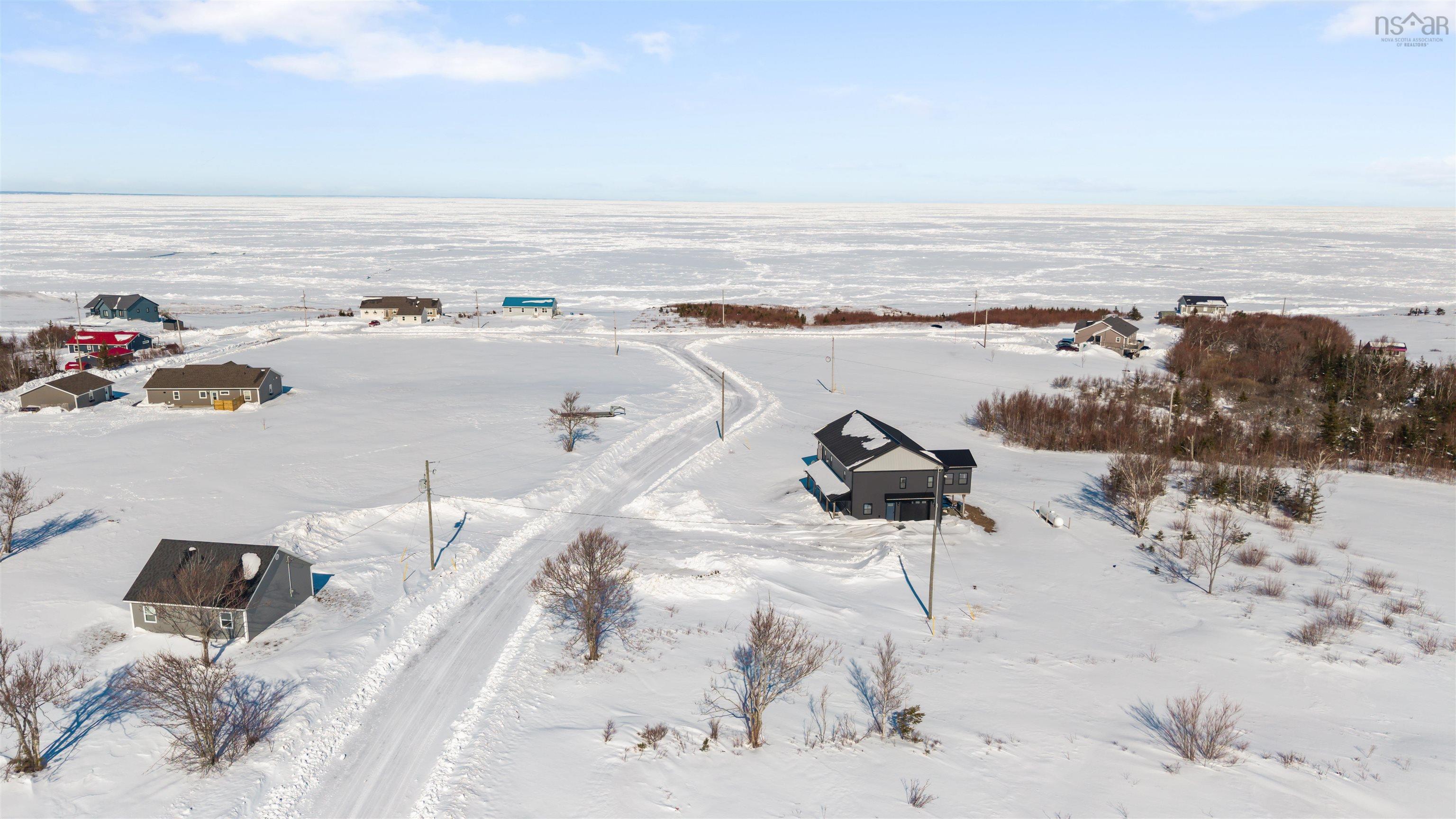 $759,900.00: 136 Thompson Drive, Ponds