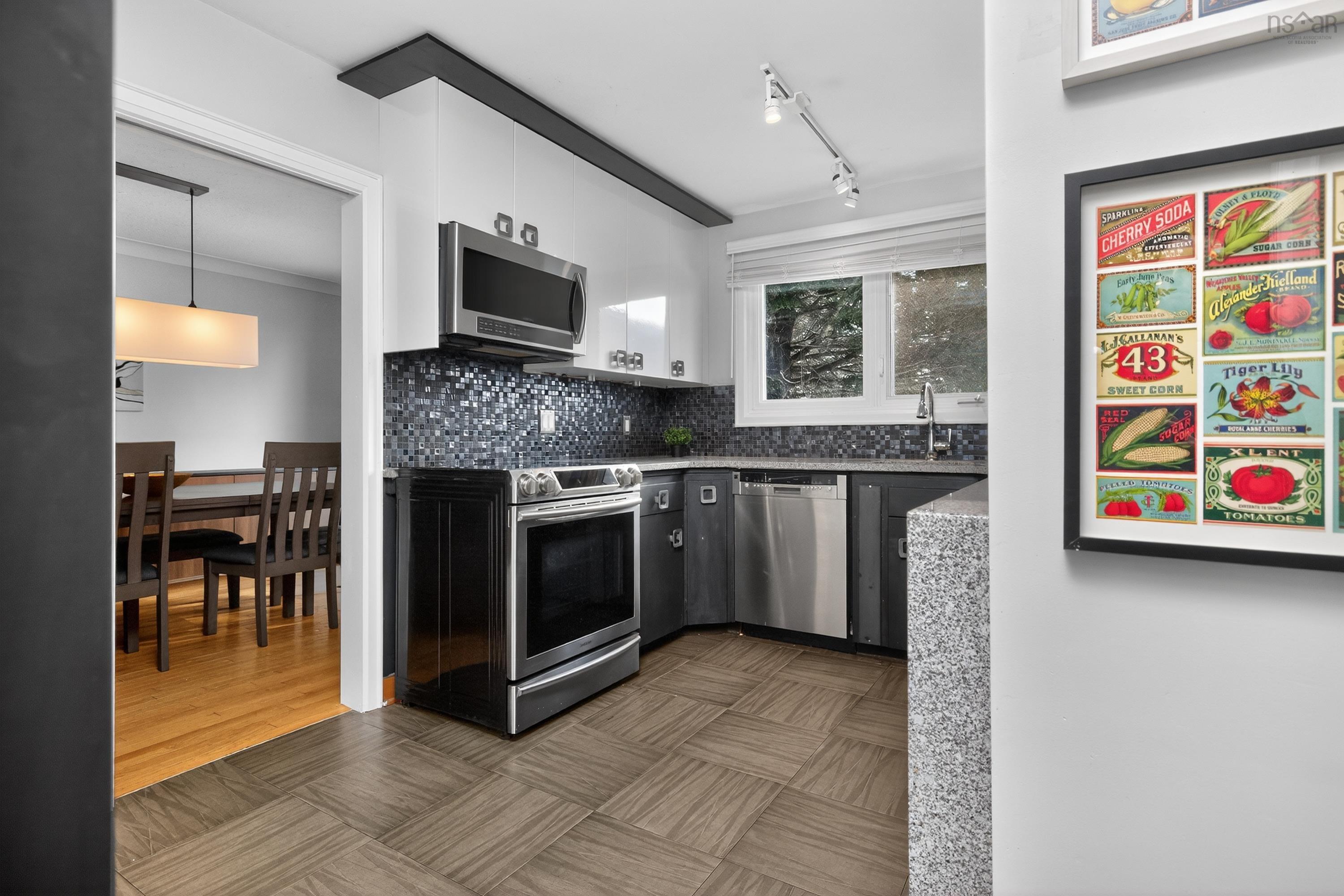 37 Lawnsdale Drive, Dartmouth, NS (MLS 202603584)