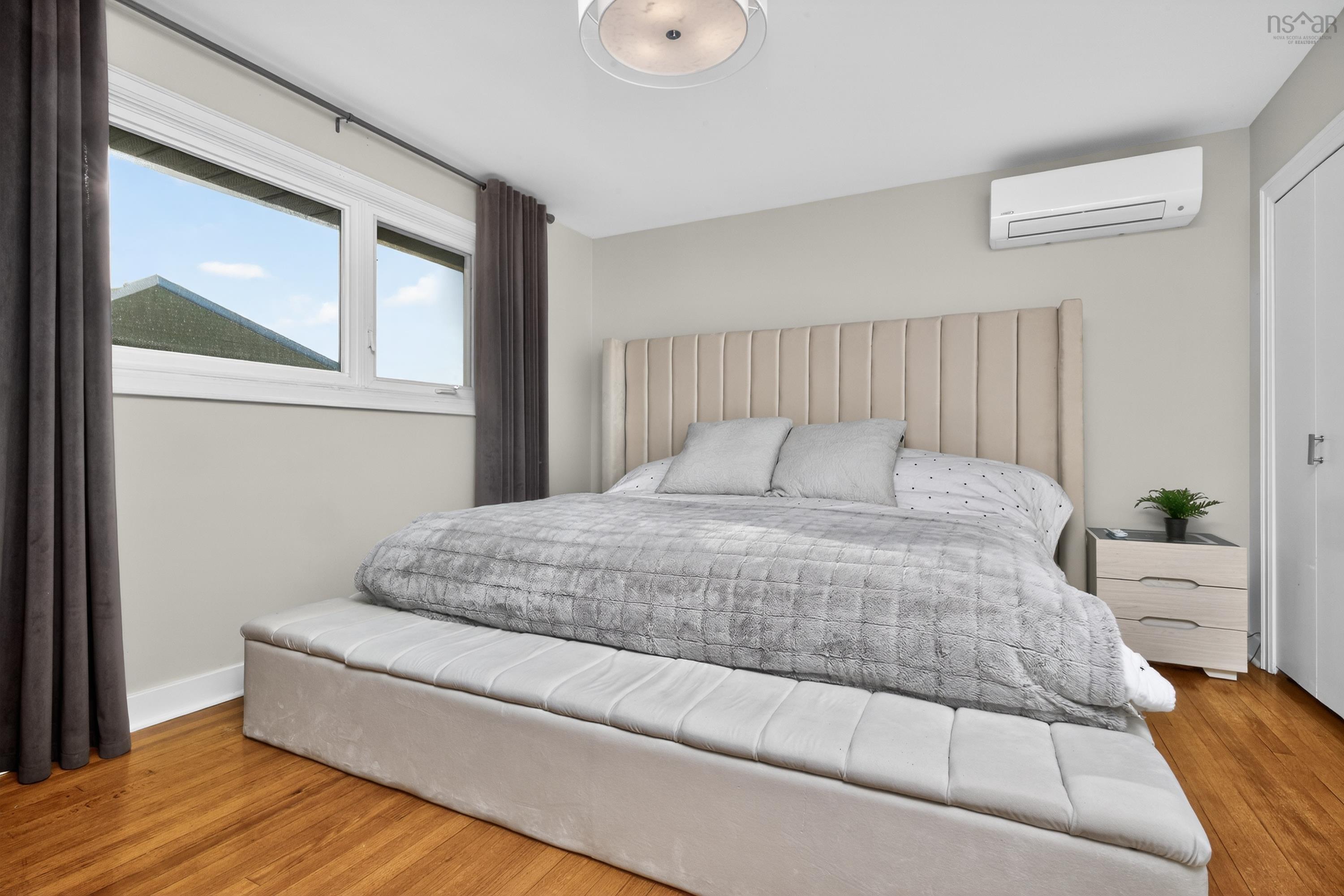 37 Lawnsdale Drive, Dartmouth, NS (MLS 202603584)