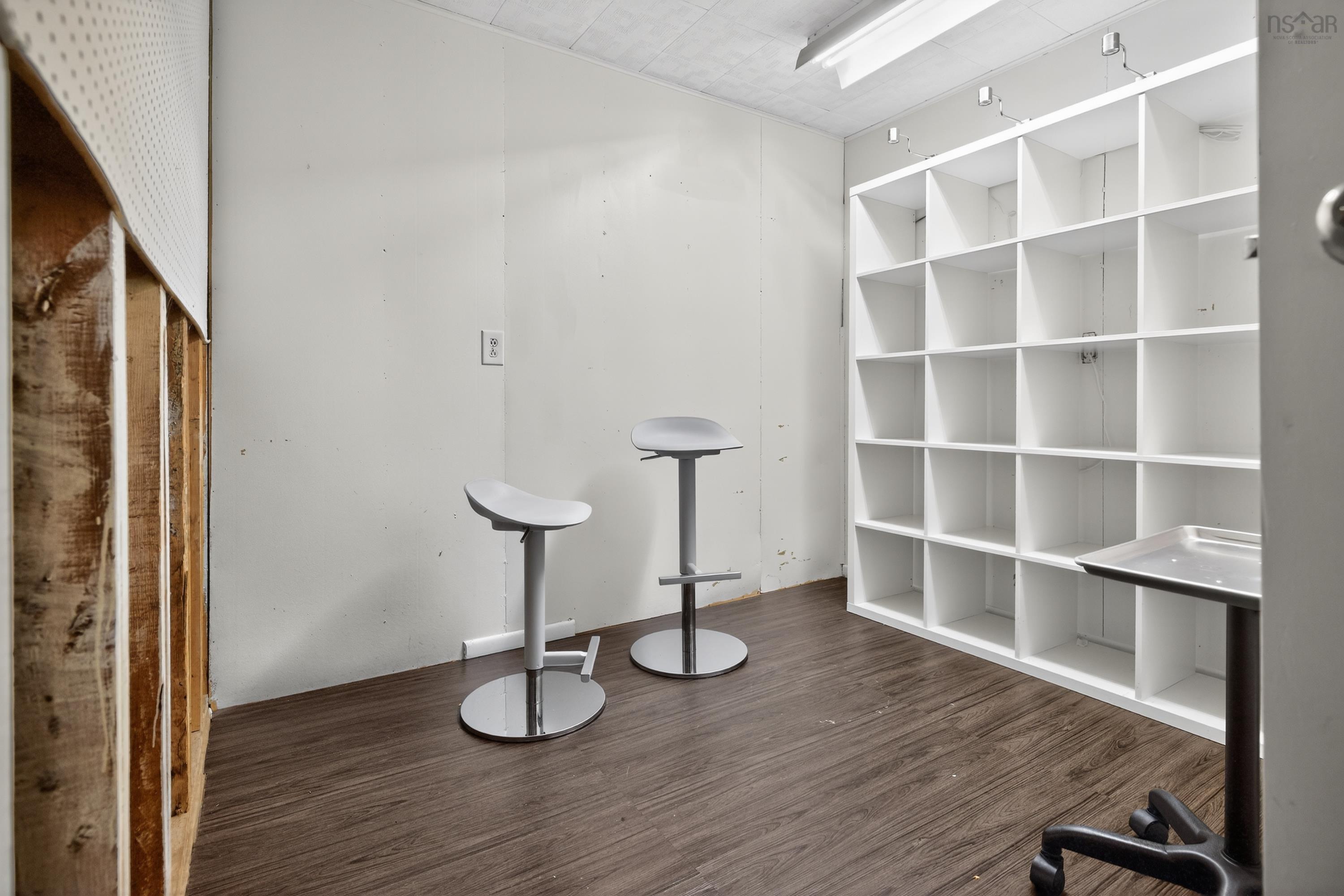 37 Lawnsdale Drive, Dartmouth, NS (MLS 202603584)