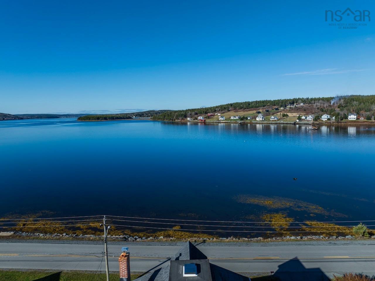 $799,000.00: 85 Lower LaHave Road, Riverport