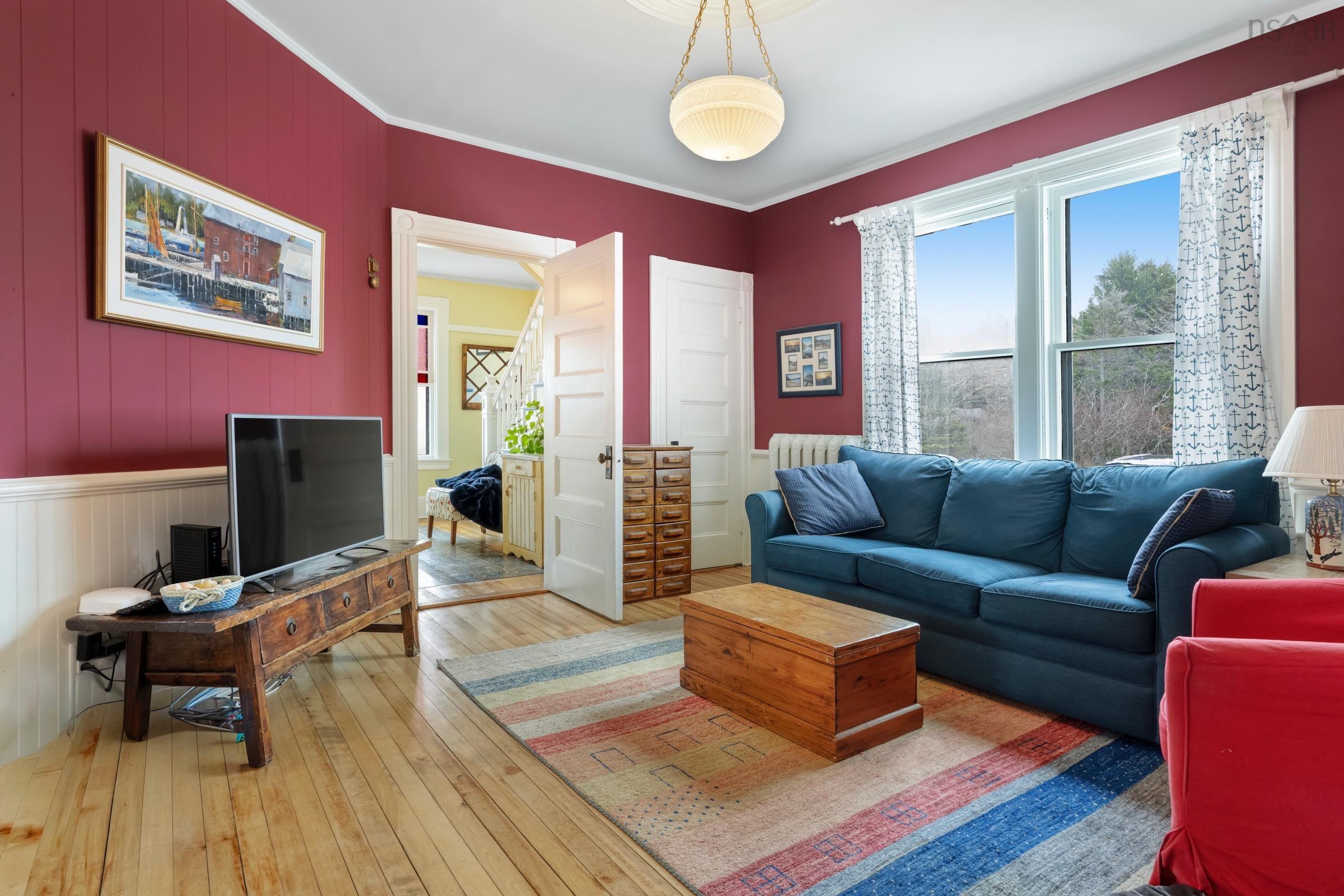 $849,000.00: 85 Lower LaHave Road, Riverport