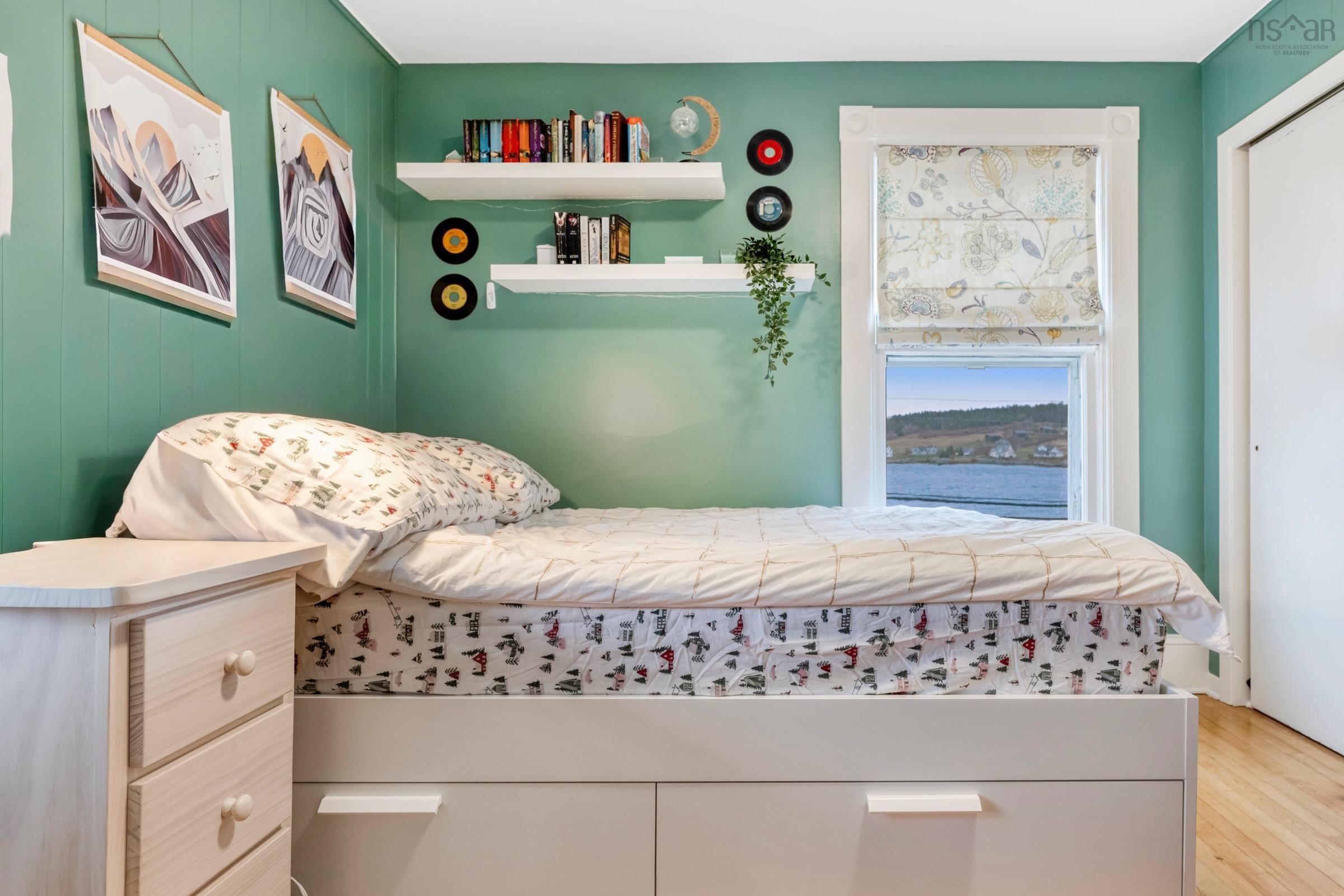 $849,000.00: 85 Lower LaHave Road, Riverport