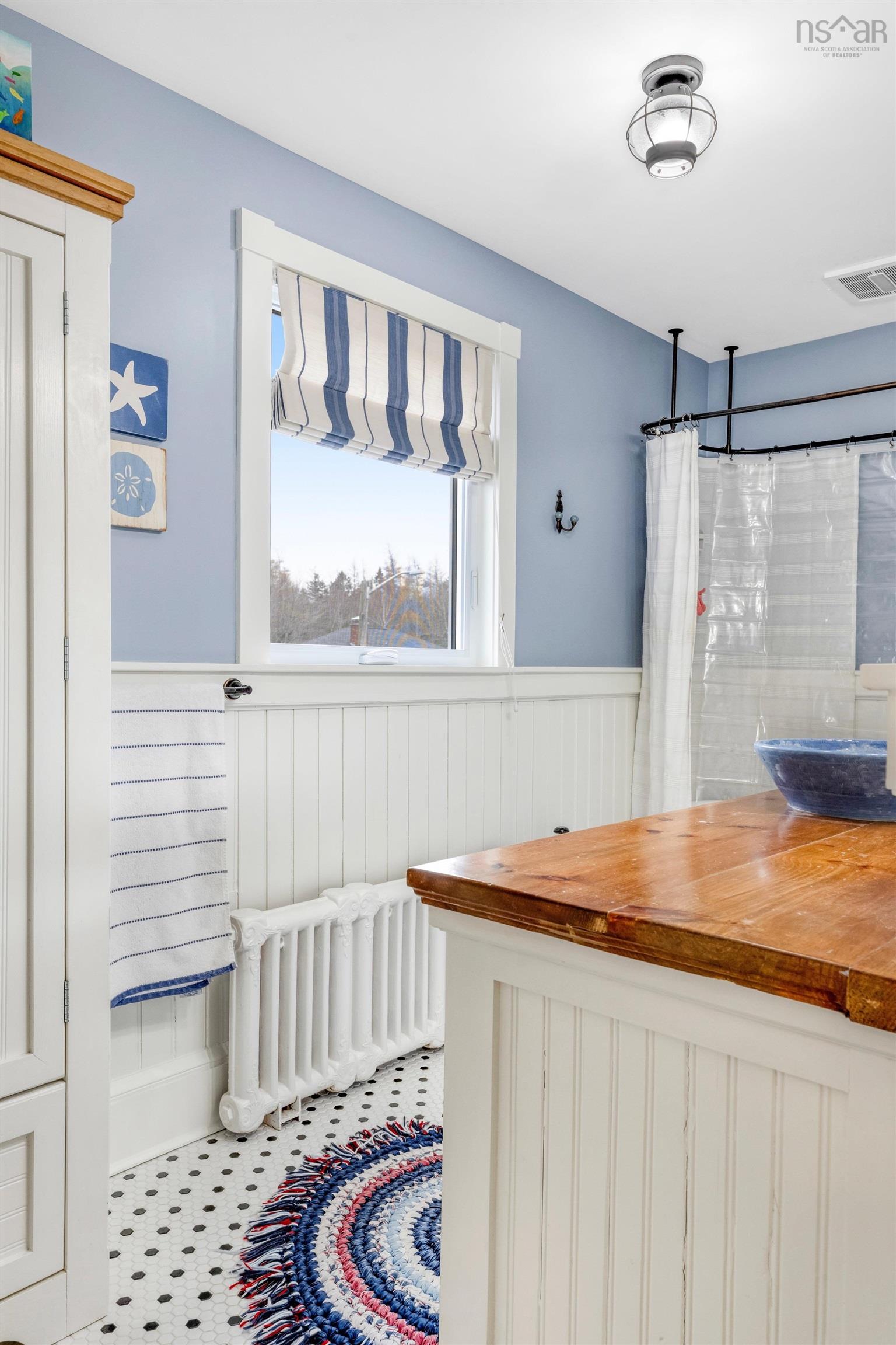 $849,000.00: 85 Lower LaHave Road, Riverport