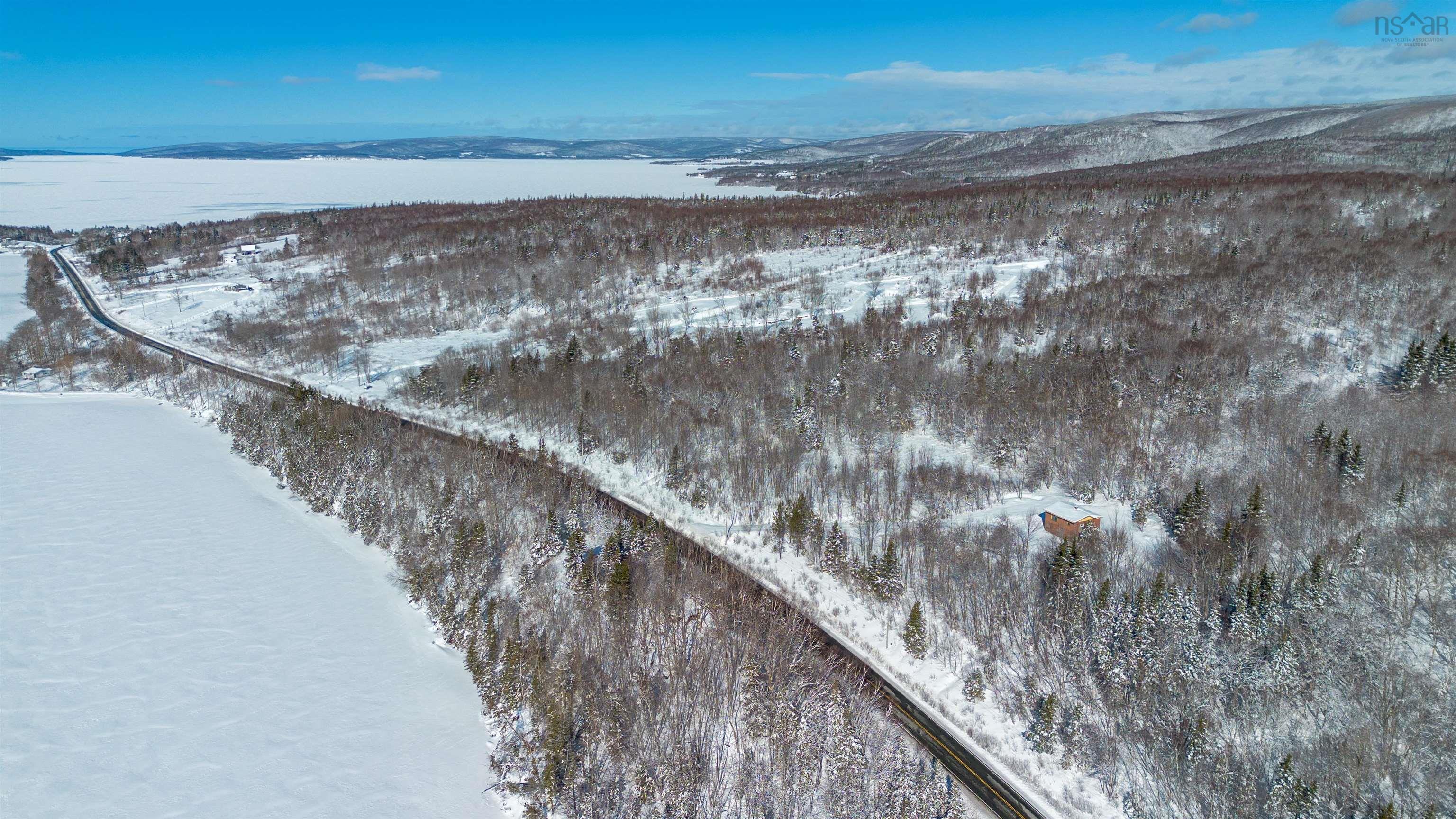 $150,000.00: 2322 395 Highway, East Lake Ainslie