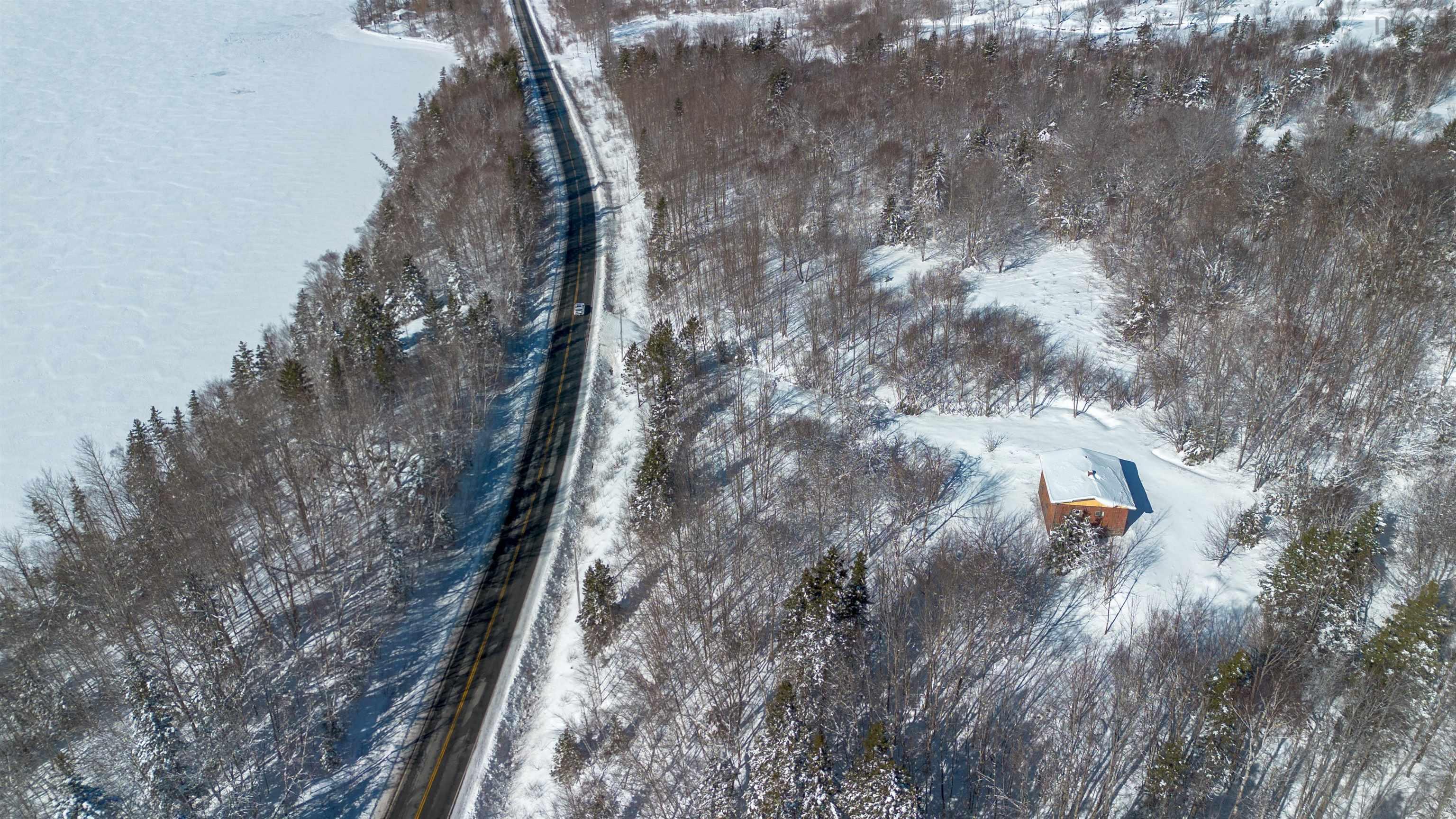 $150,000.00: 2322 395 Highway, East Lake Ainslie