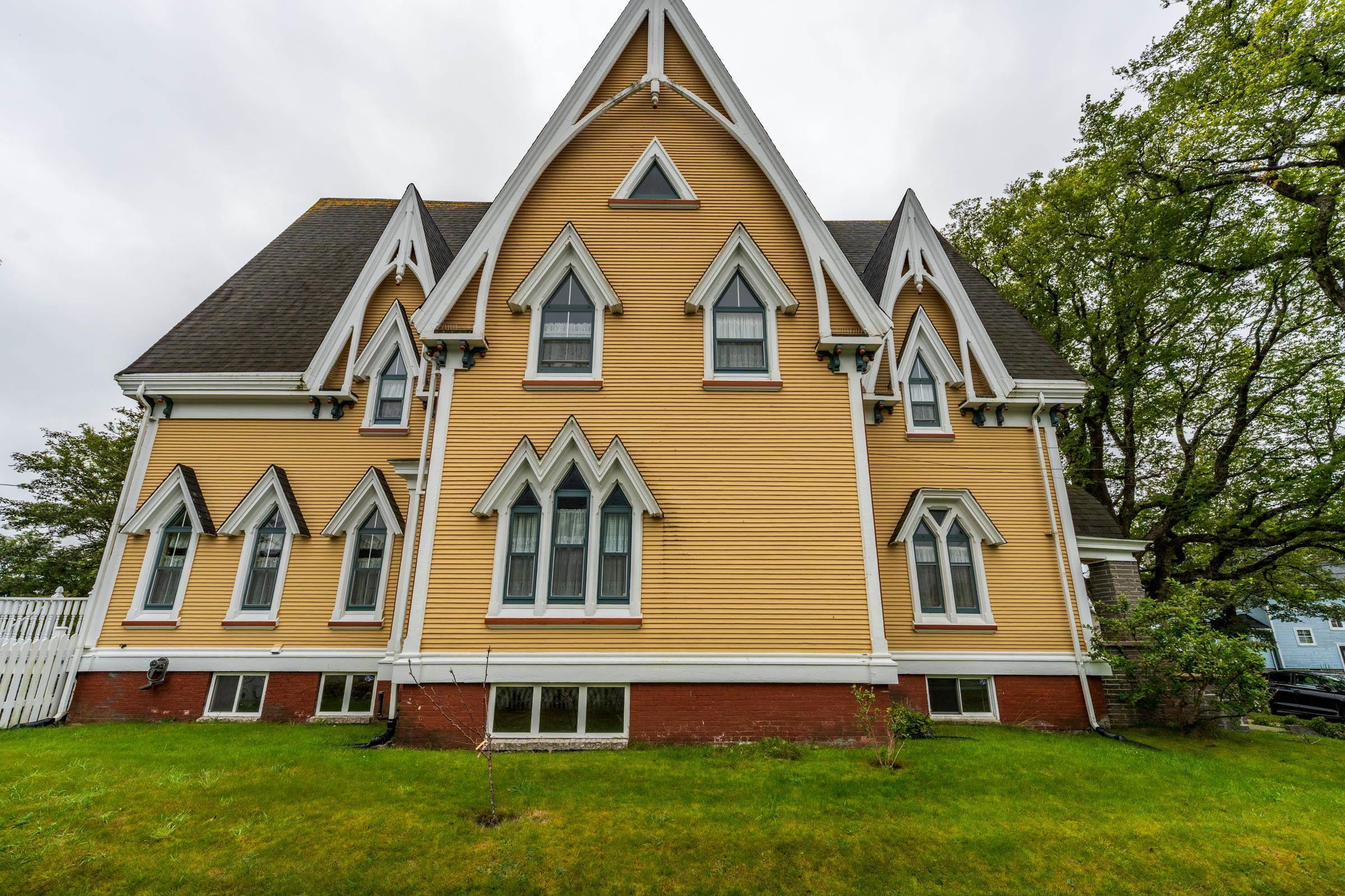 $575,000.00: 57 William Street, Yarmouth